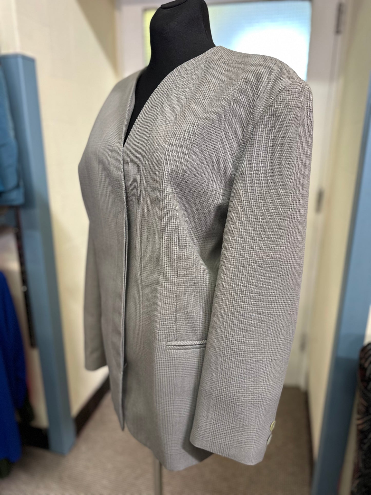 Designer Choise Simplistic Jacket Size 20
