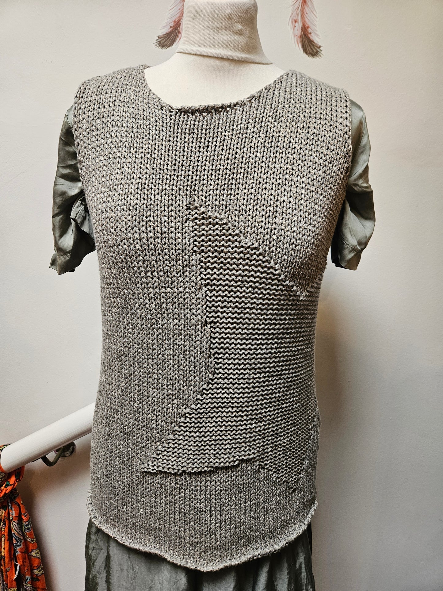 Tommy Hilfiger, knit, grey/silver vest with "star", size S/M