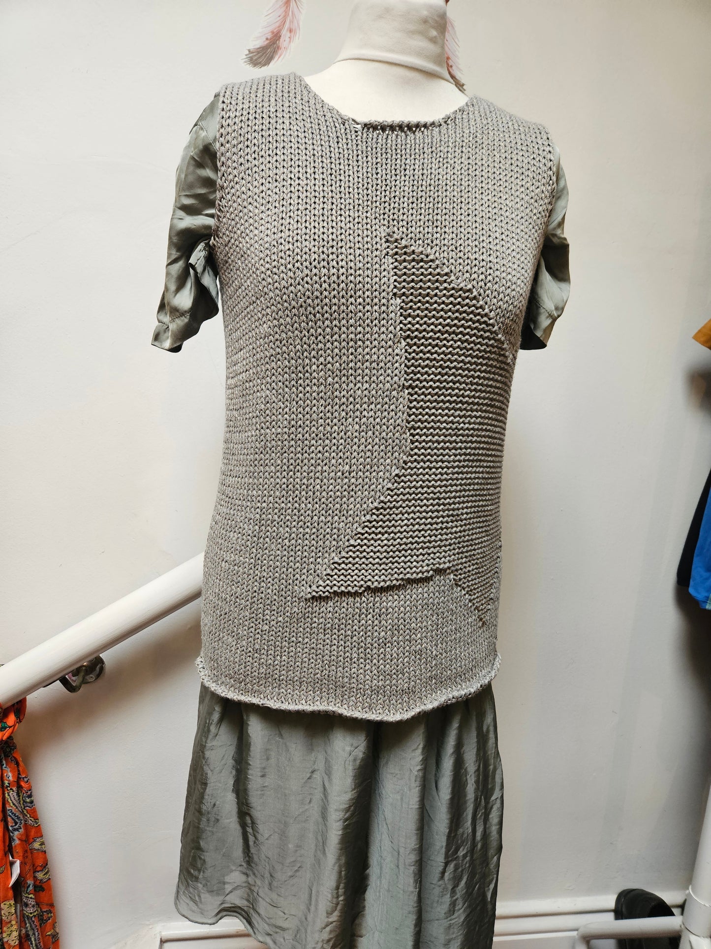Tommy Hilfiger, knit, grey/silver vest with "star", size S/M