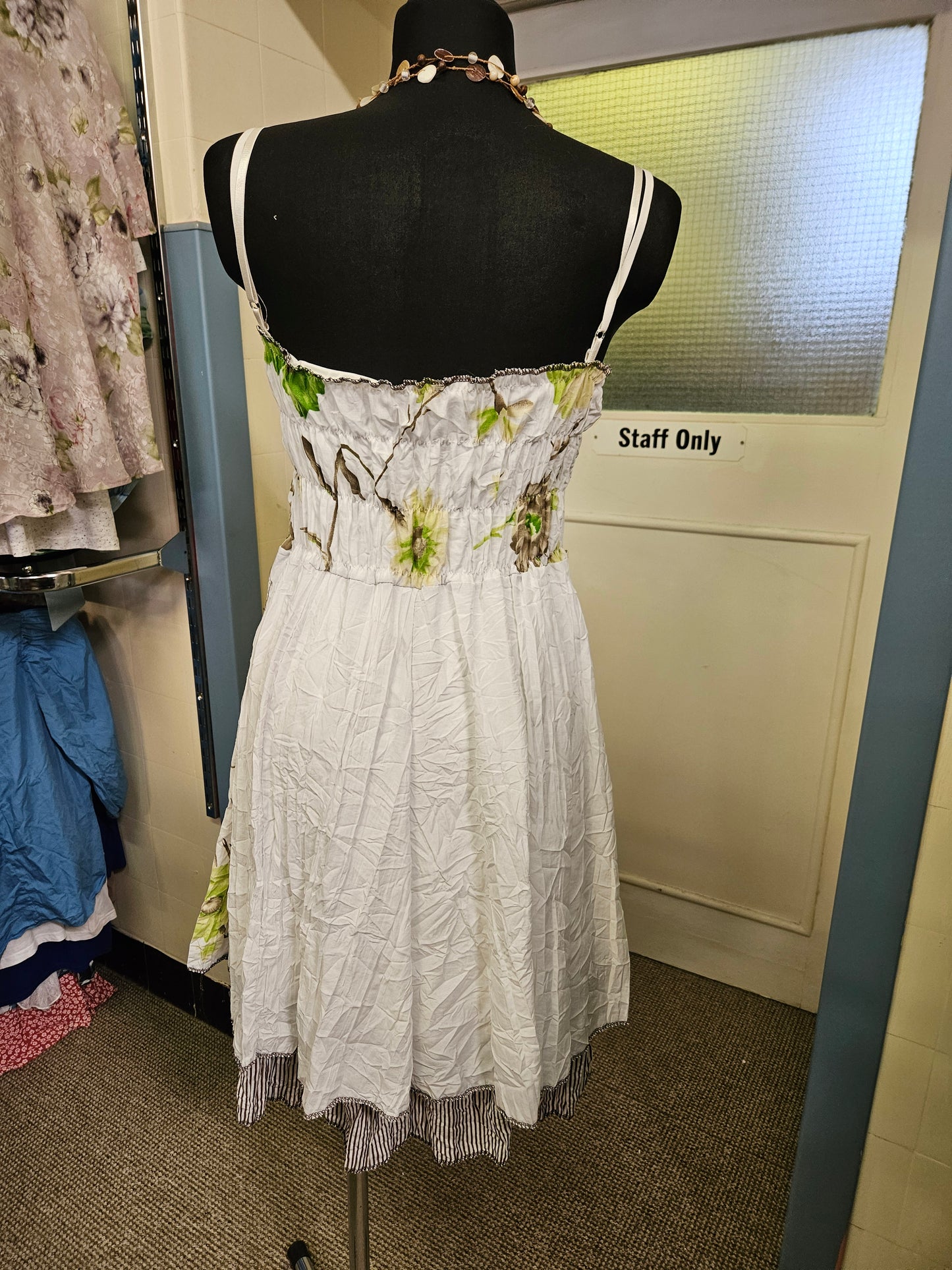 Y2K style dress, with flower detail, size M