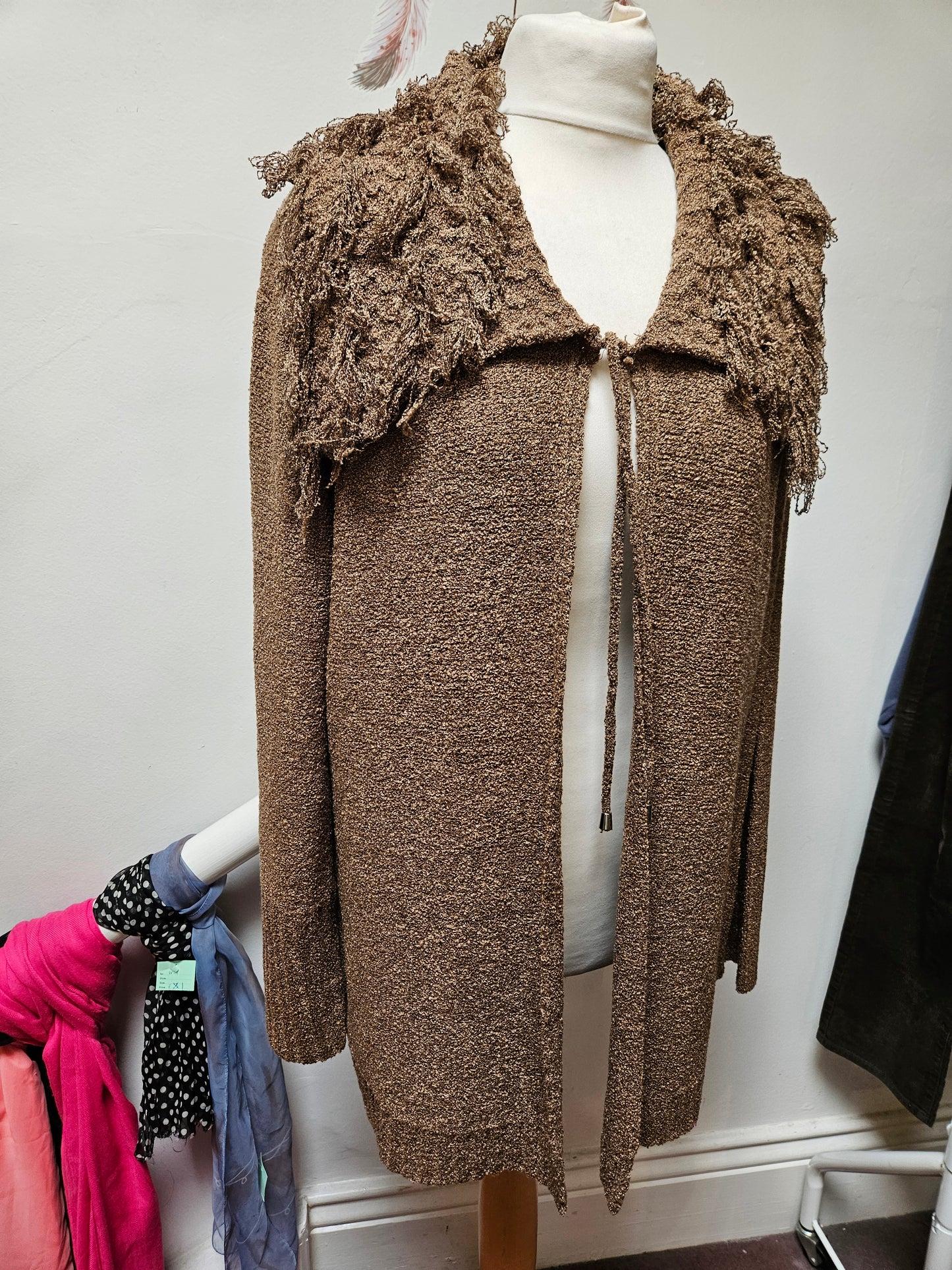 Xsara exclusive knitwear, cardigan with fringe collar size L