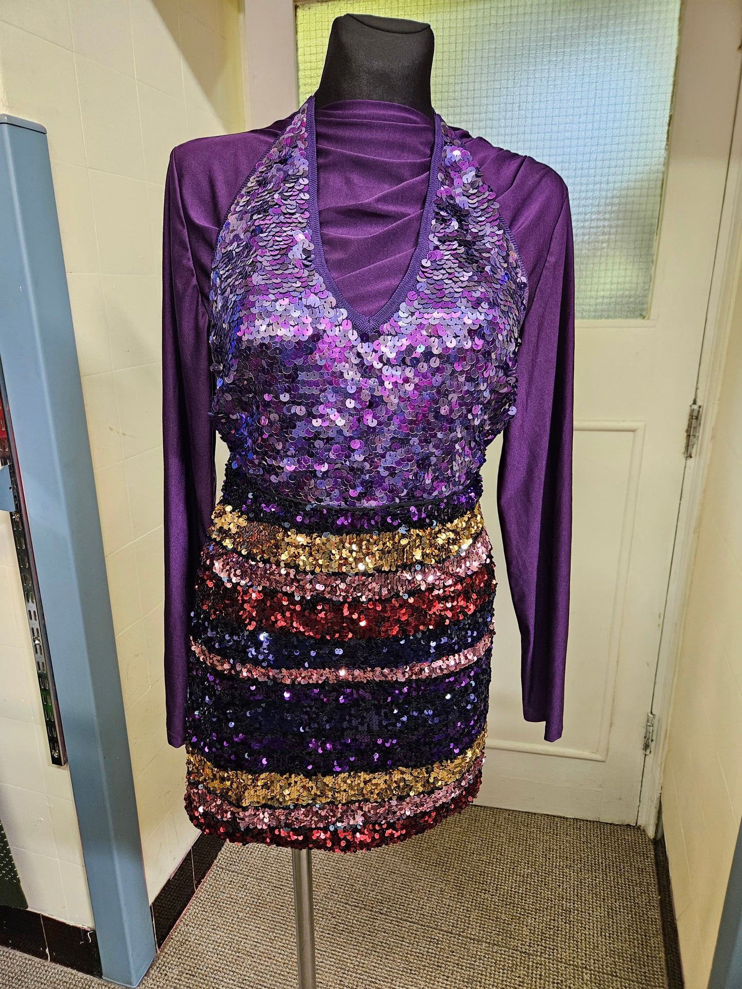 Dorothy Perkins, purple sequins top, size 16