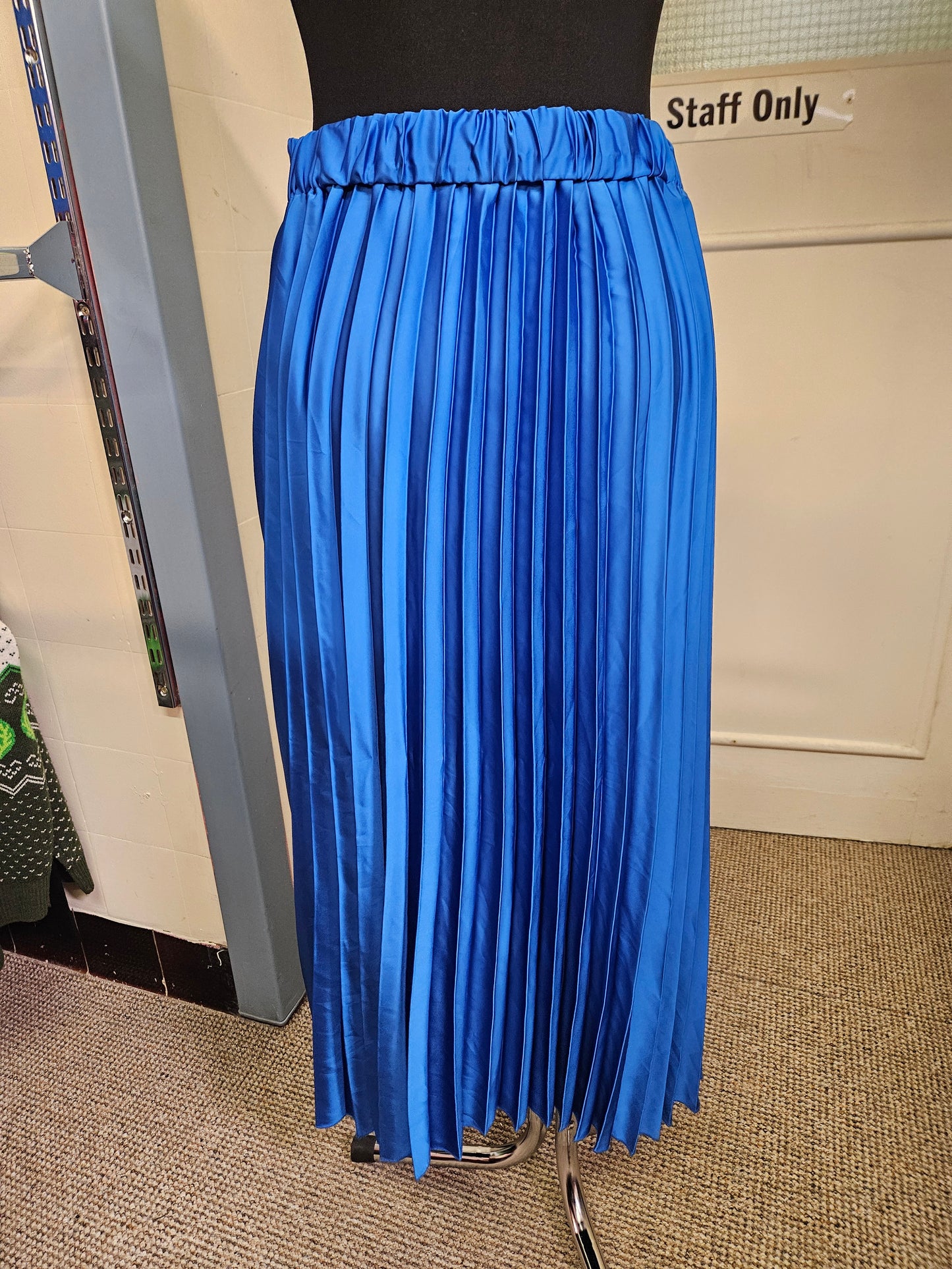 Primark, pleated skirt, size 10