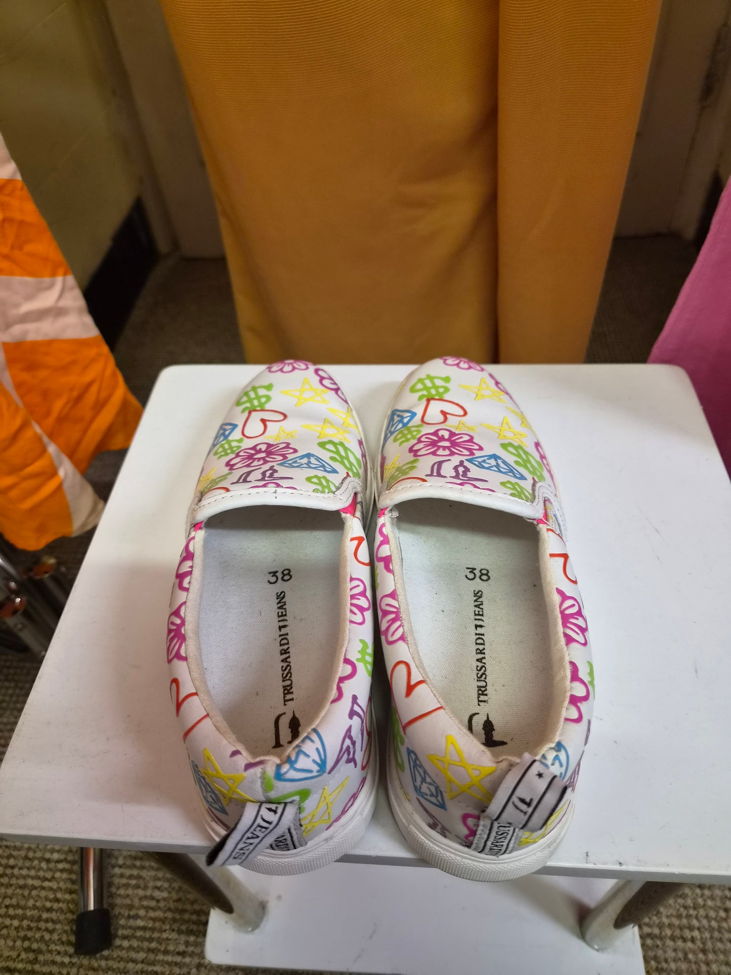 Trussardi Jeans graffiti print slip-on sneakers featuring colorful hearts and dollar signs, size 5