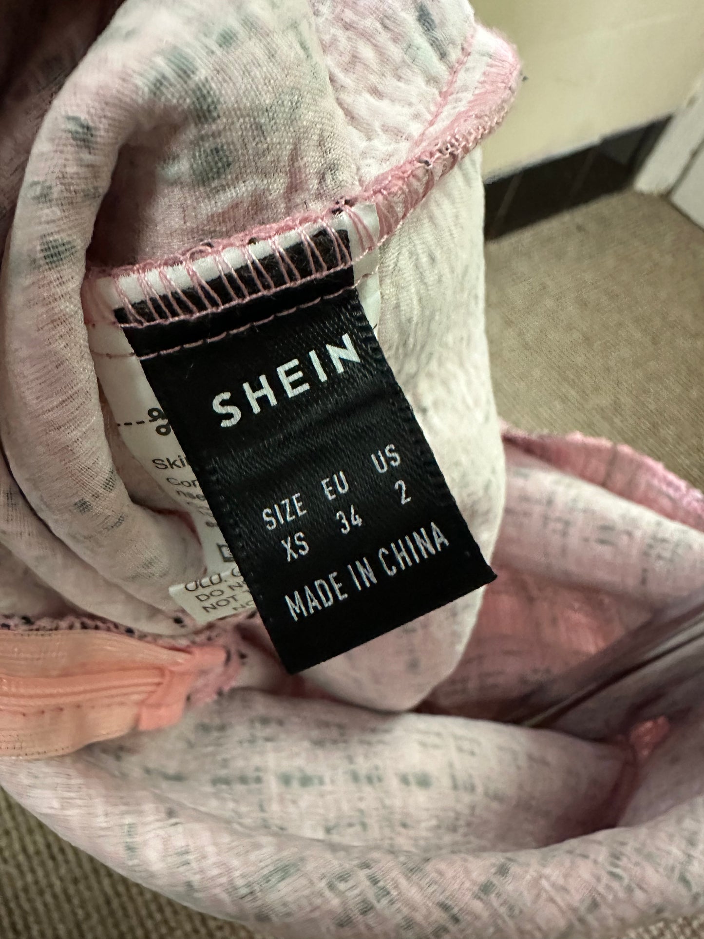 Shein Pink Textured Skirt Size XS