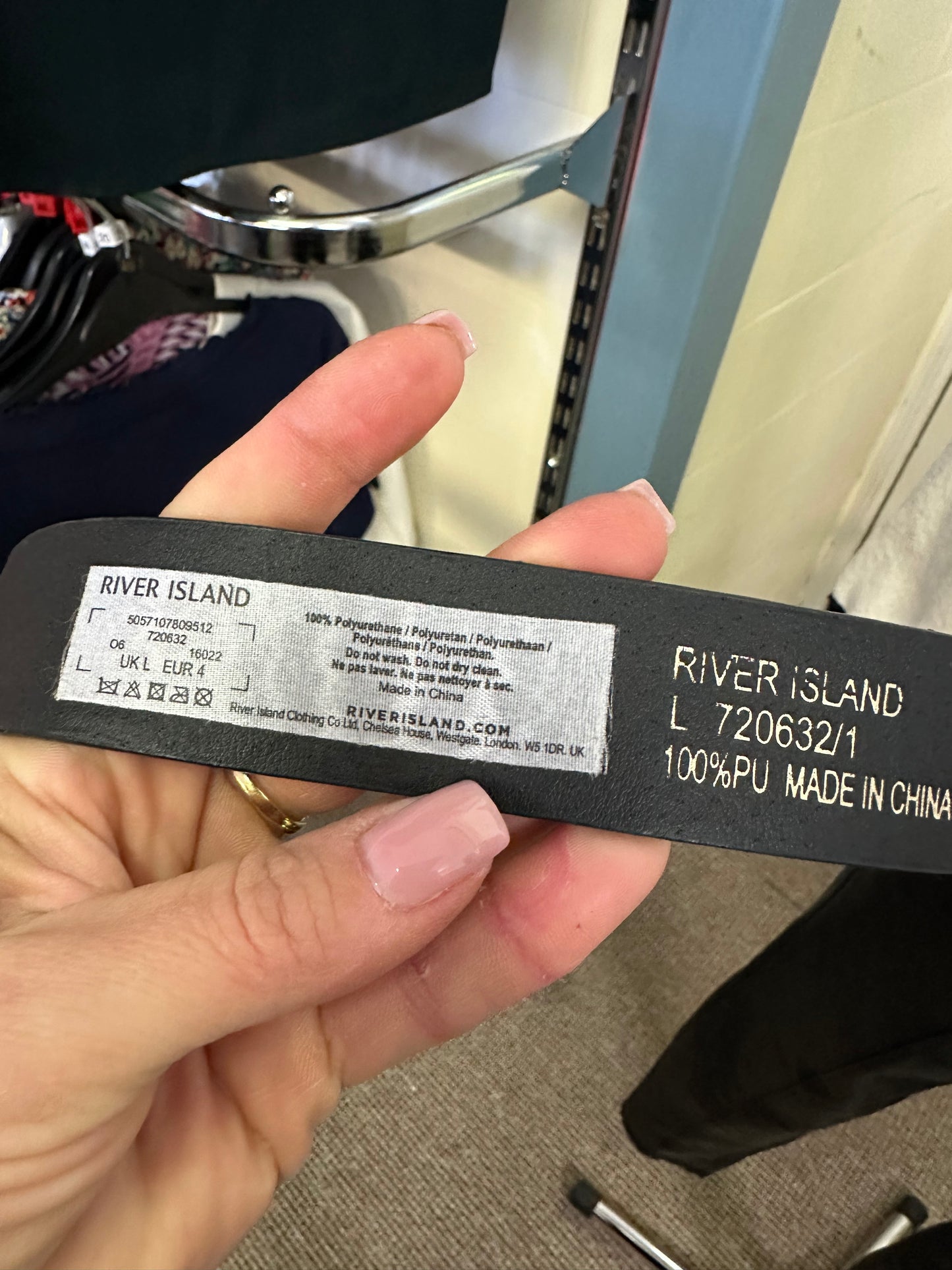 River Island Size L PU Belt