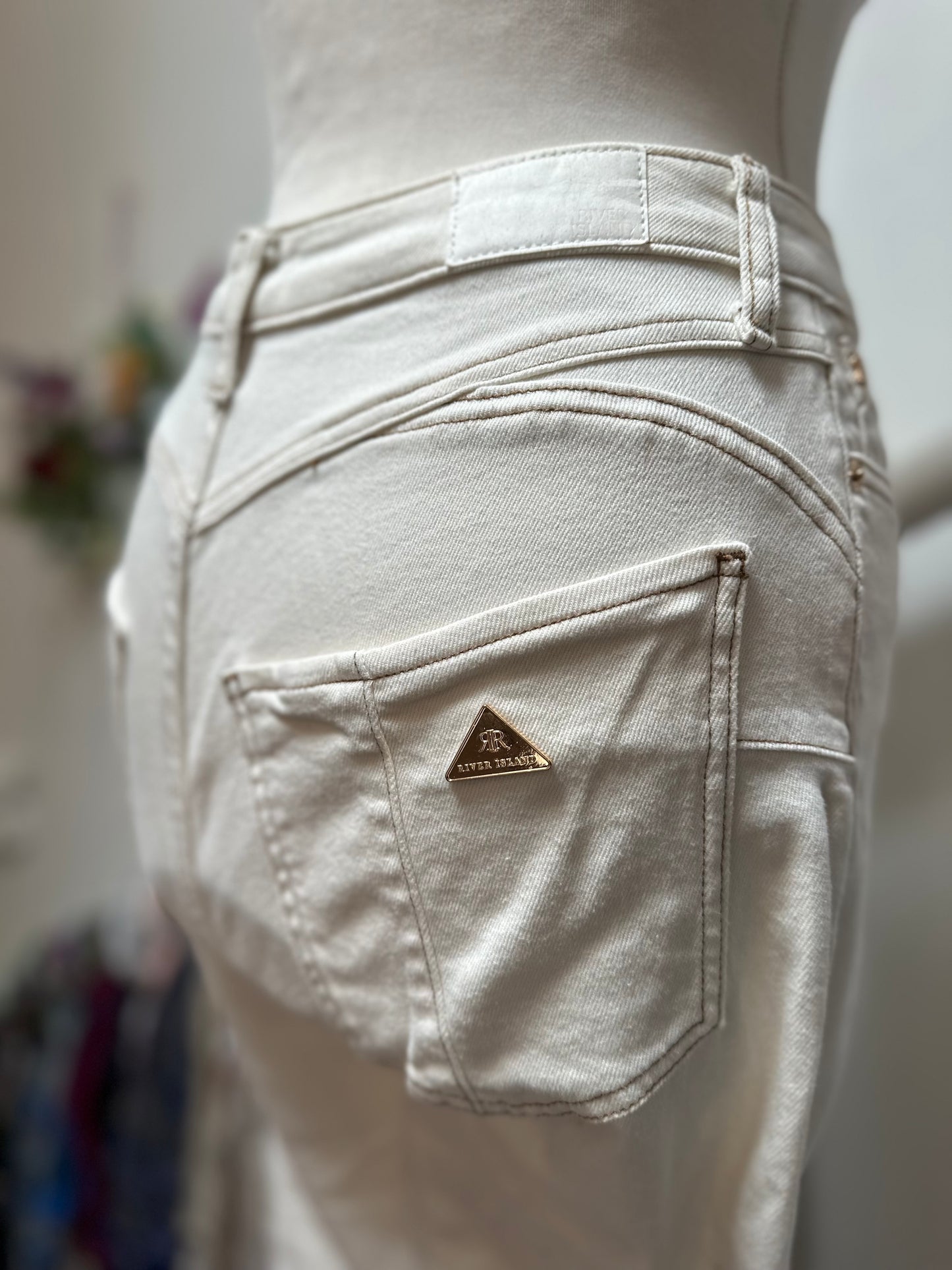 River Island Cream Jeans Size 10