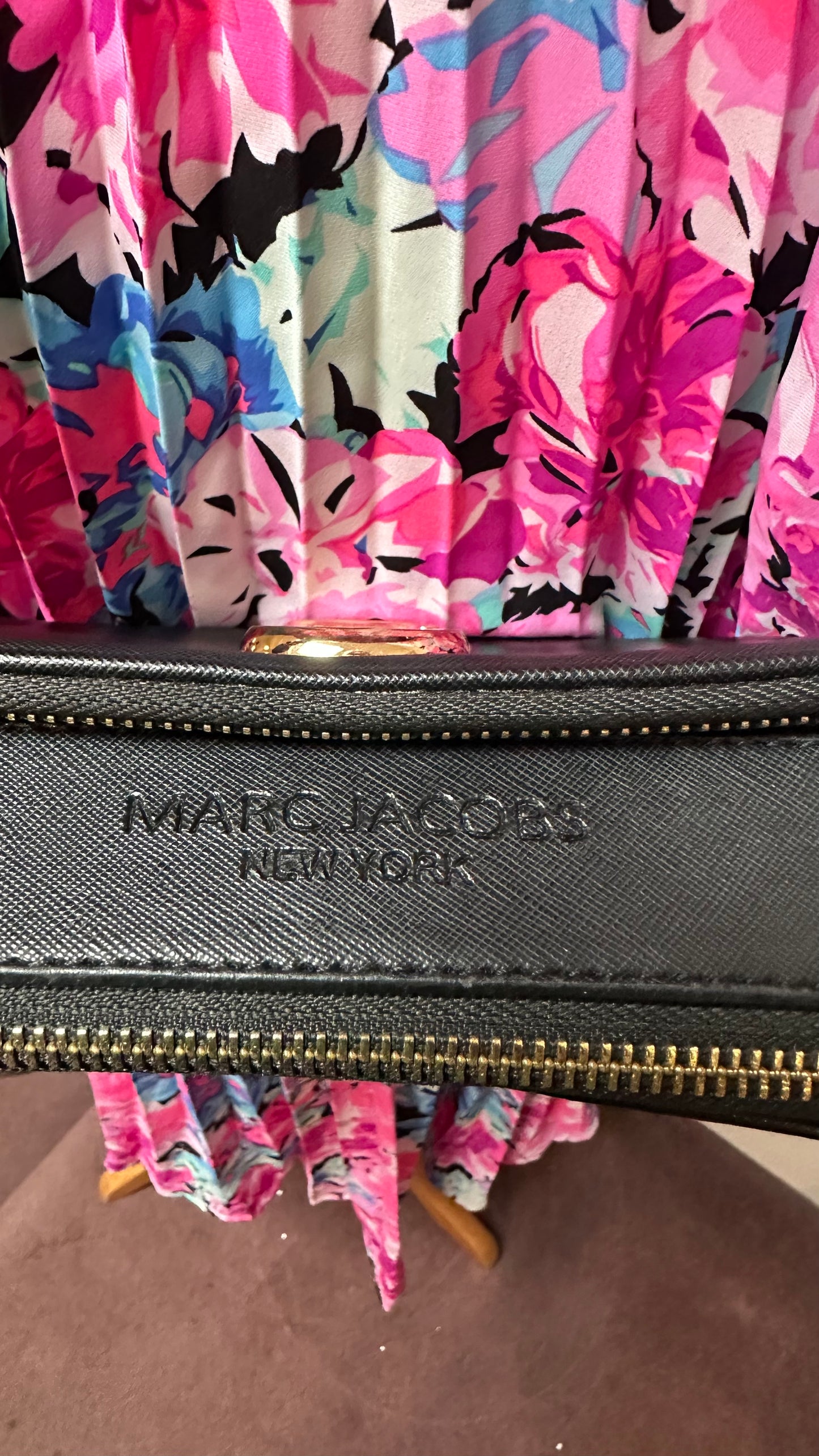 Marc Crossbody