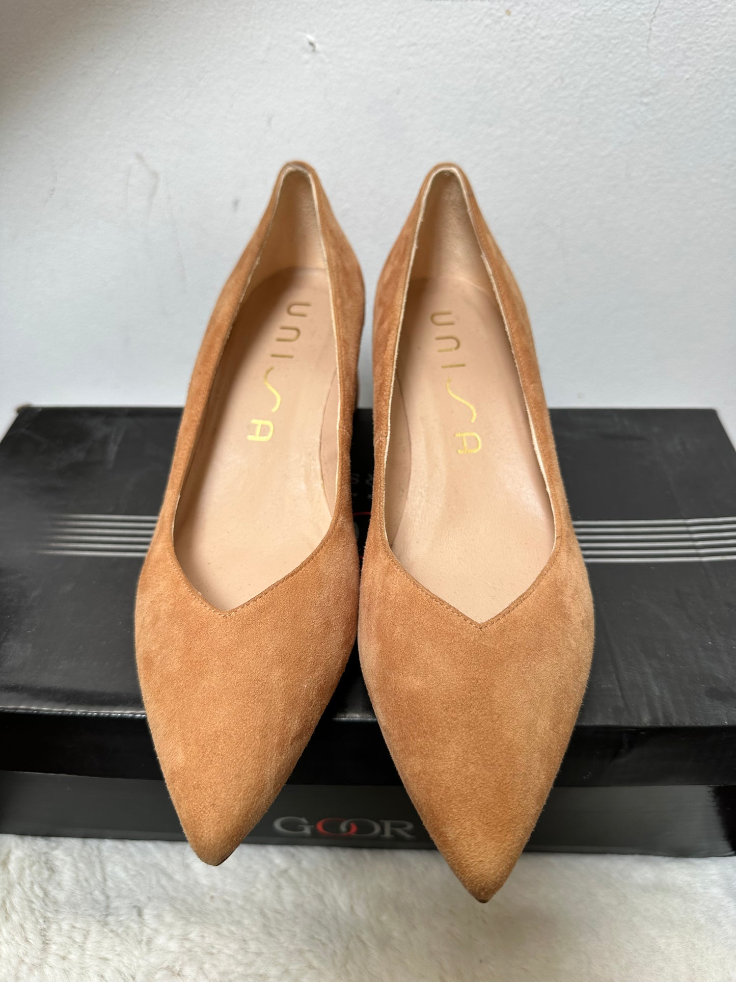 Unisa Real Suede Shoe Size 3.5 (EU 36) New without Tags