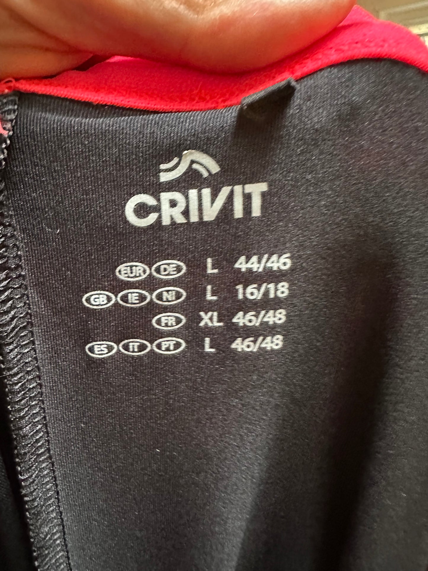 Crivit 2 Layer Shorts Size L