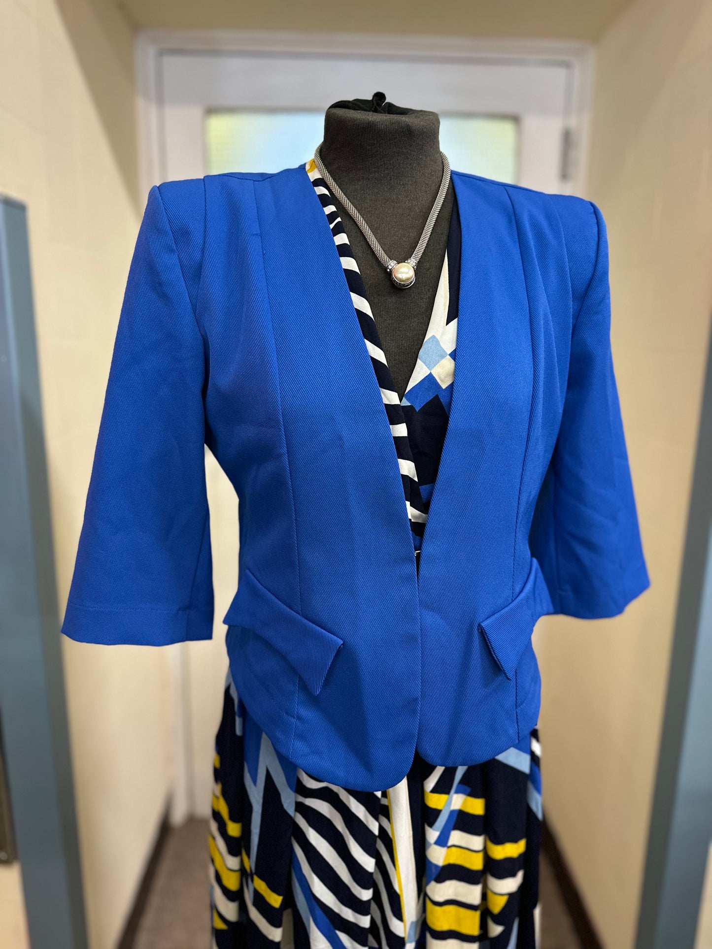 Marc Angelo Cropped Blazer Size 12