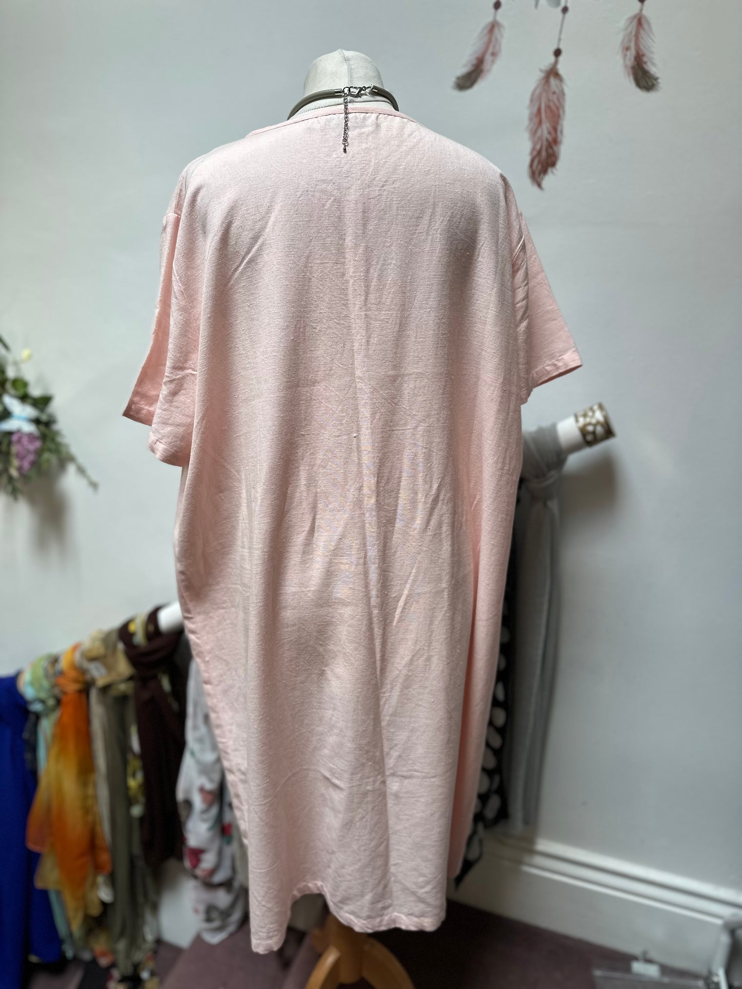 Designer Alice Collins with Pockets Linen/Cotton Blend
Size 18