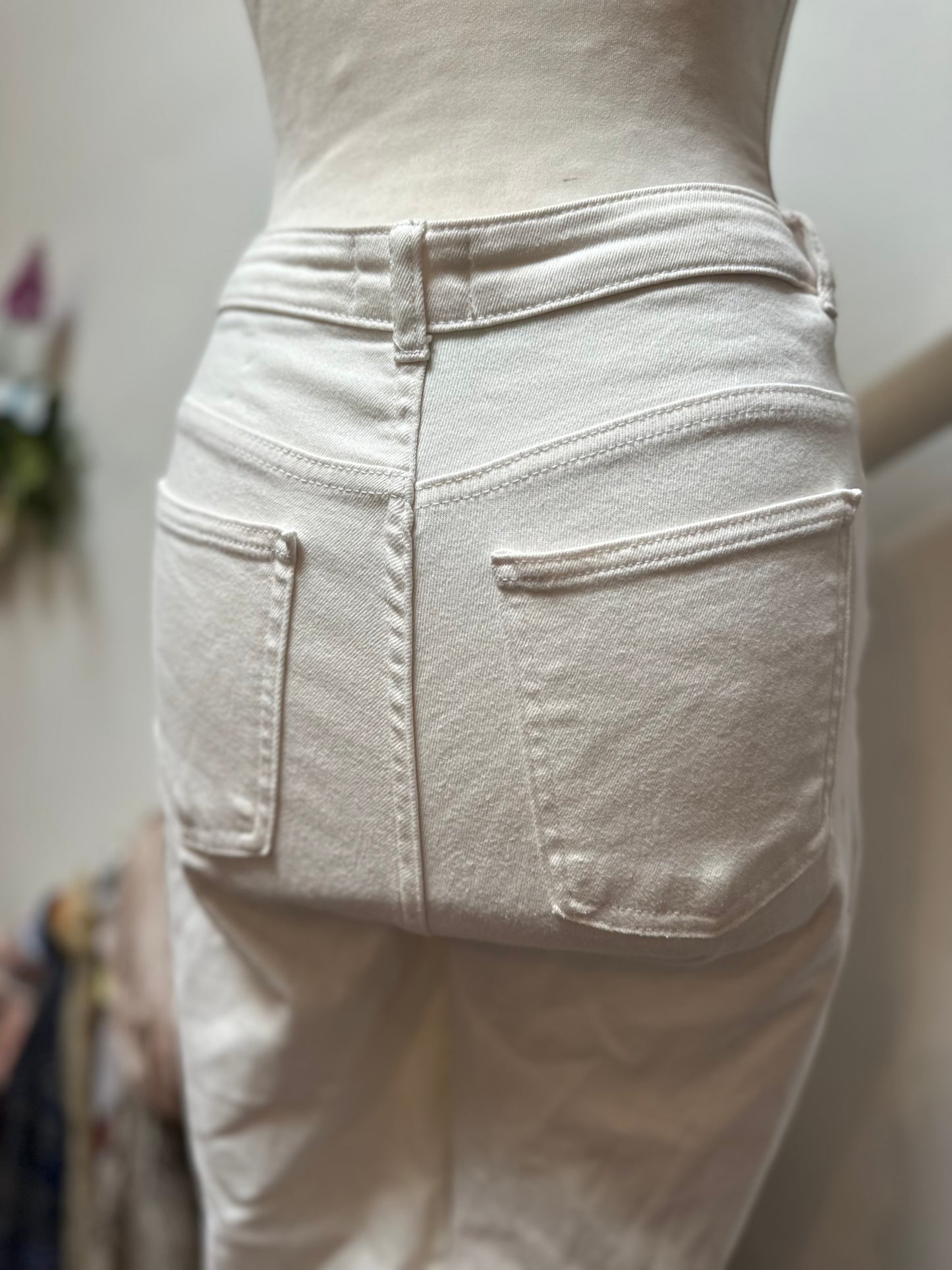 Savida White Jeans Size 12 97% Cotton 3% Elastan