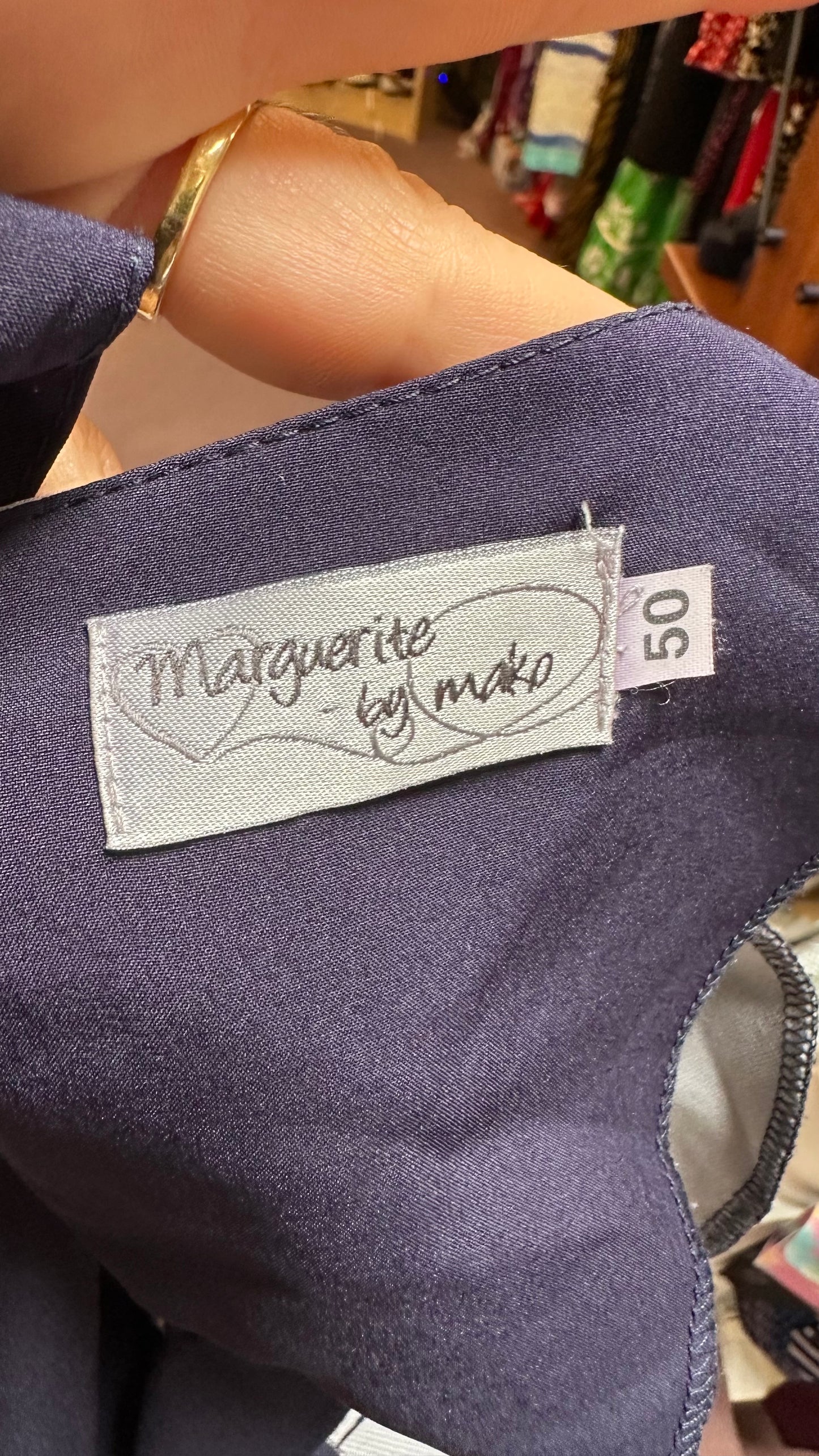 Marguerite Floral Top Best Fit Size L