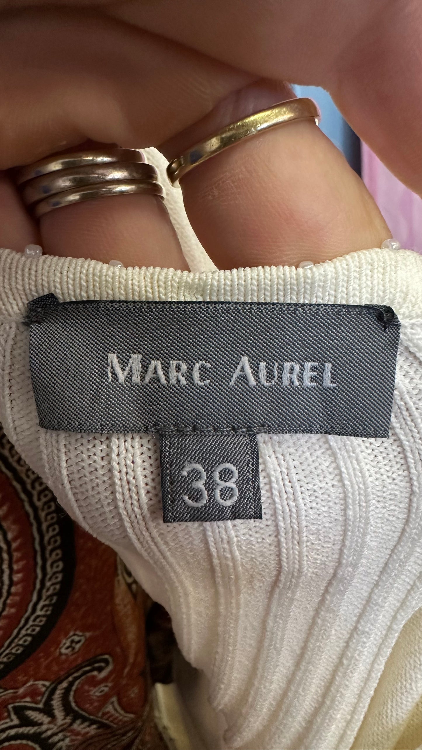 Marc Auriel Cardigan Size 10