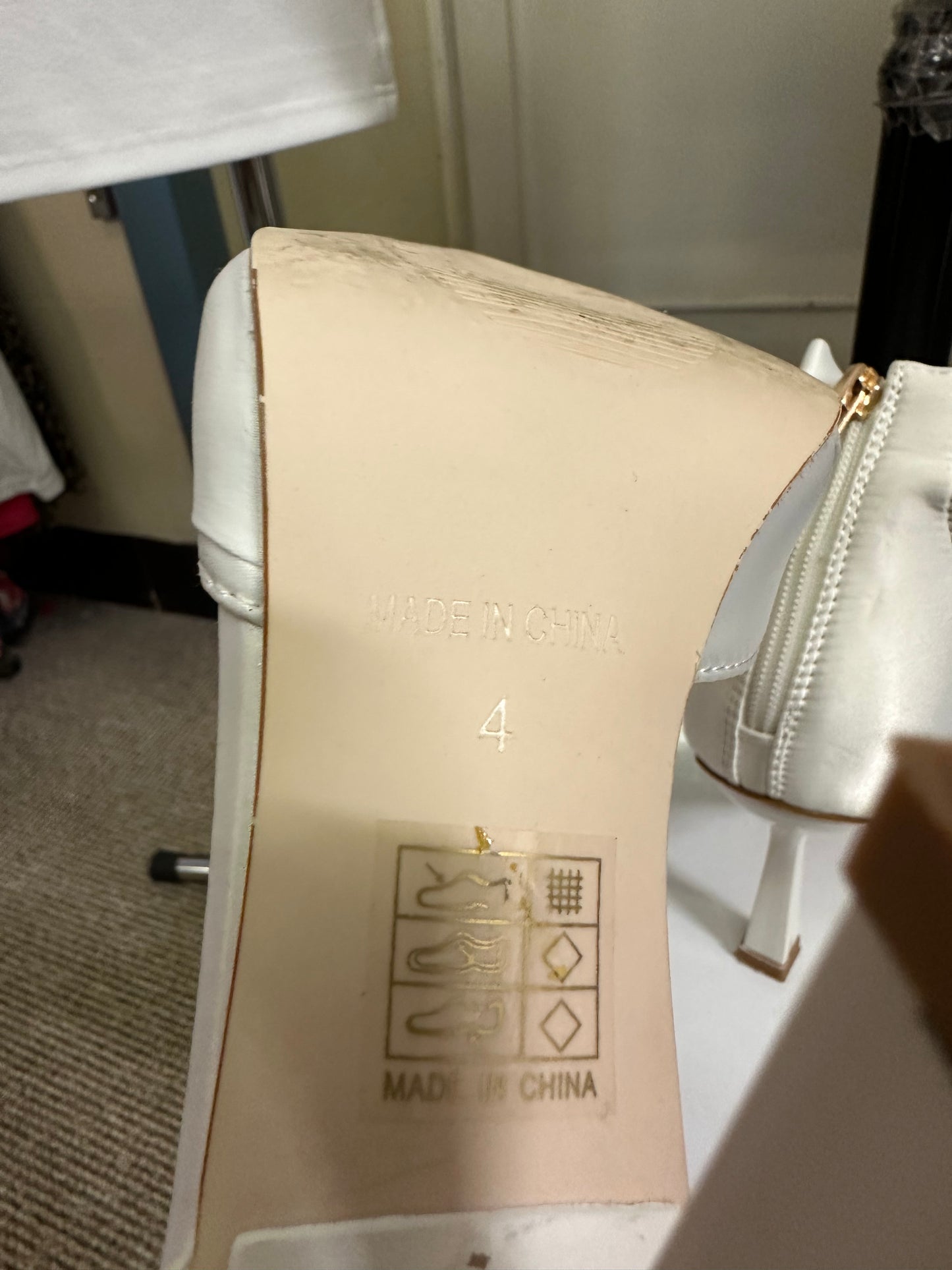 Be Mine White Heels Size 4
