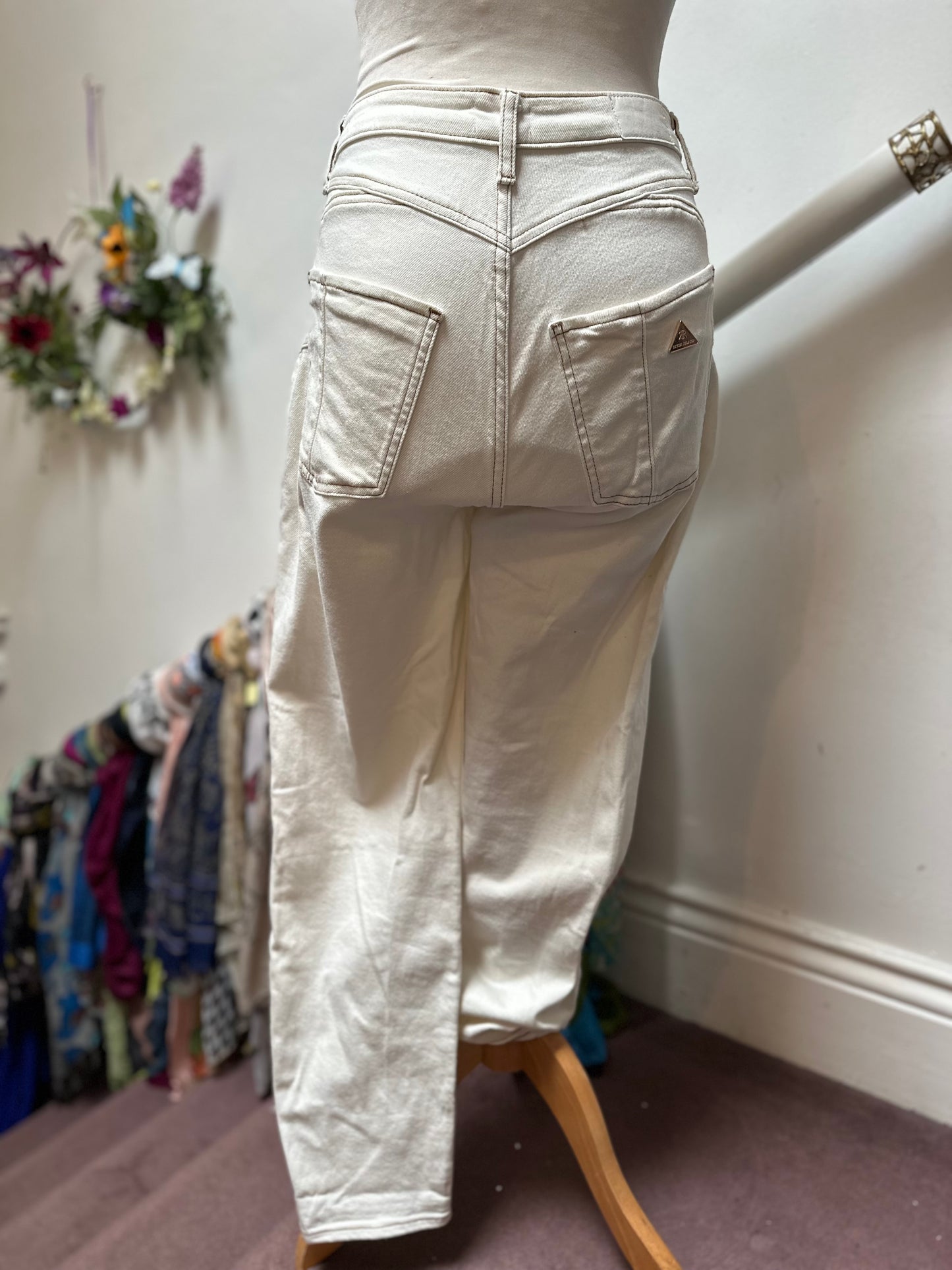 River Island Cream Jeans Size 10