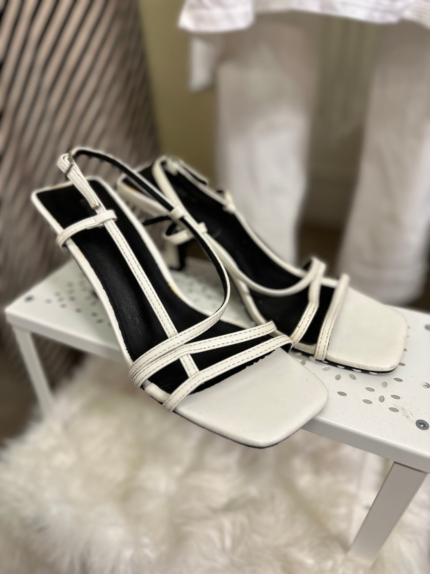 Pretty Little Thing White Sandals Size 5 (few slight scuffs)