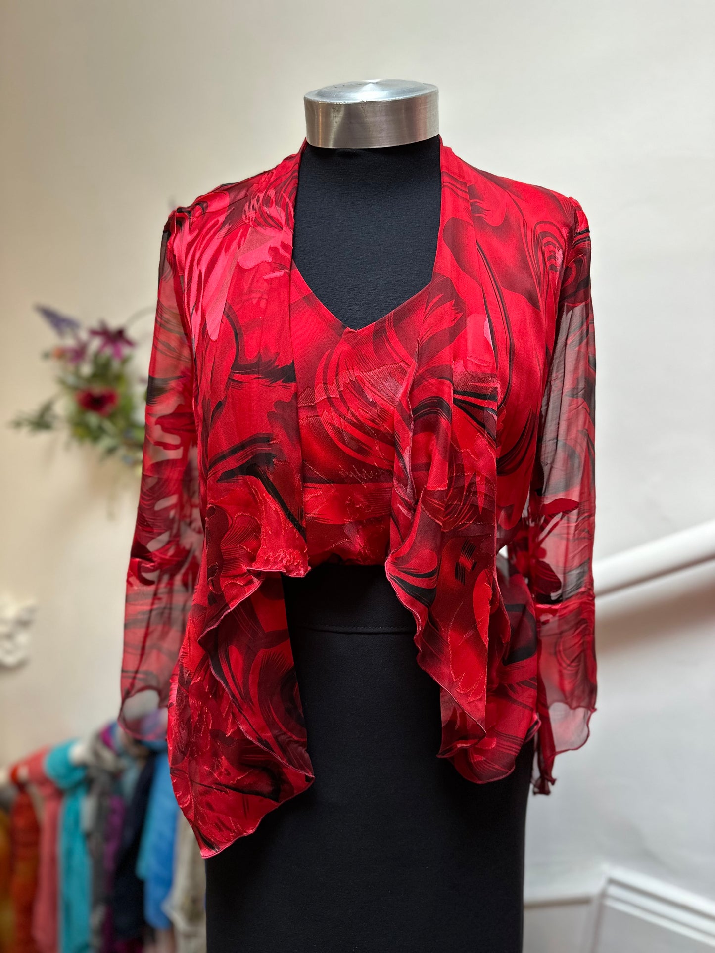 Designer - Allison 2 Piece 100% Silk Size 12/14