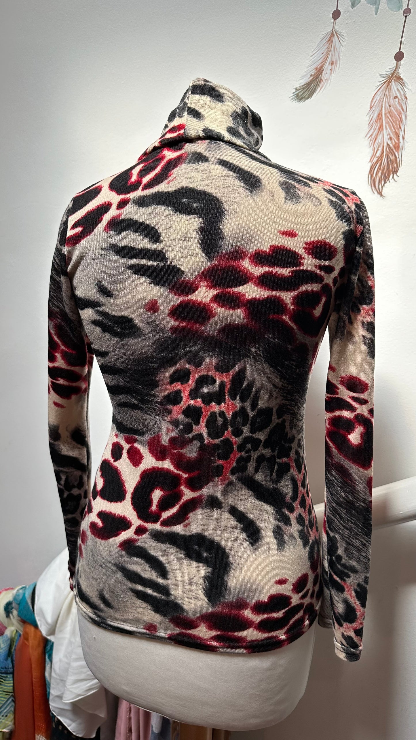J’aime La Vie High Neck Top Size S