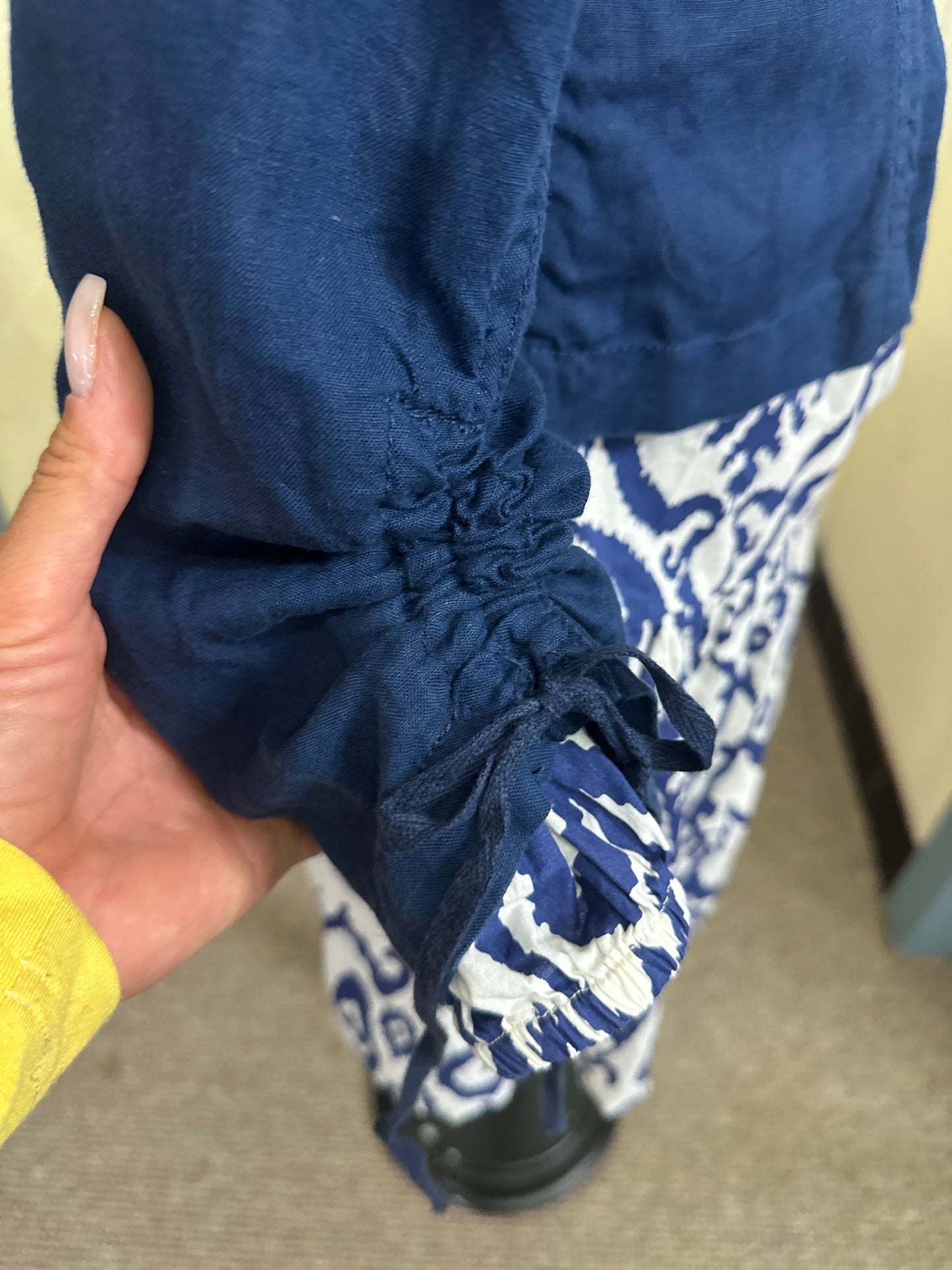 Designer Guess 100% Linen Navy jacket Size M (small fitting)