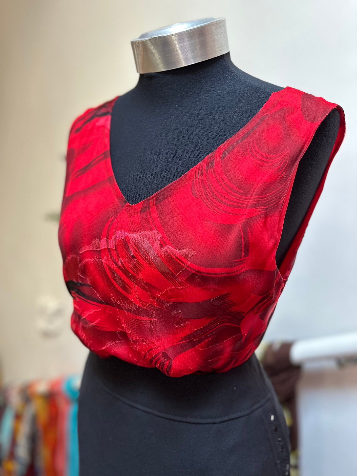 Designer - Allison 2 Piece 100% Silk Size 12/14