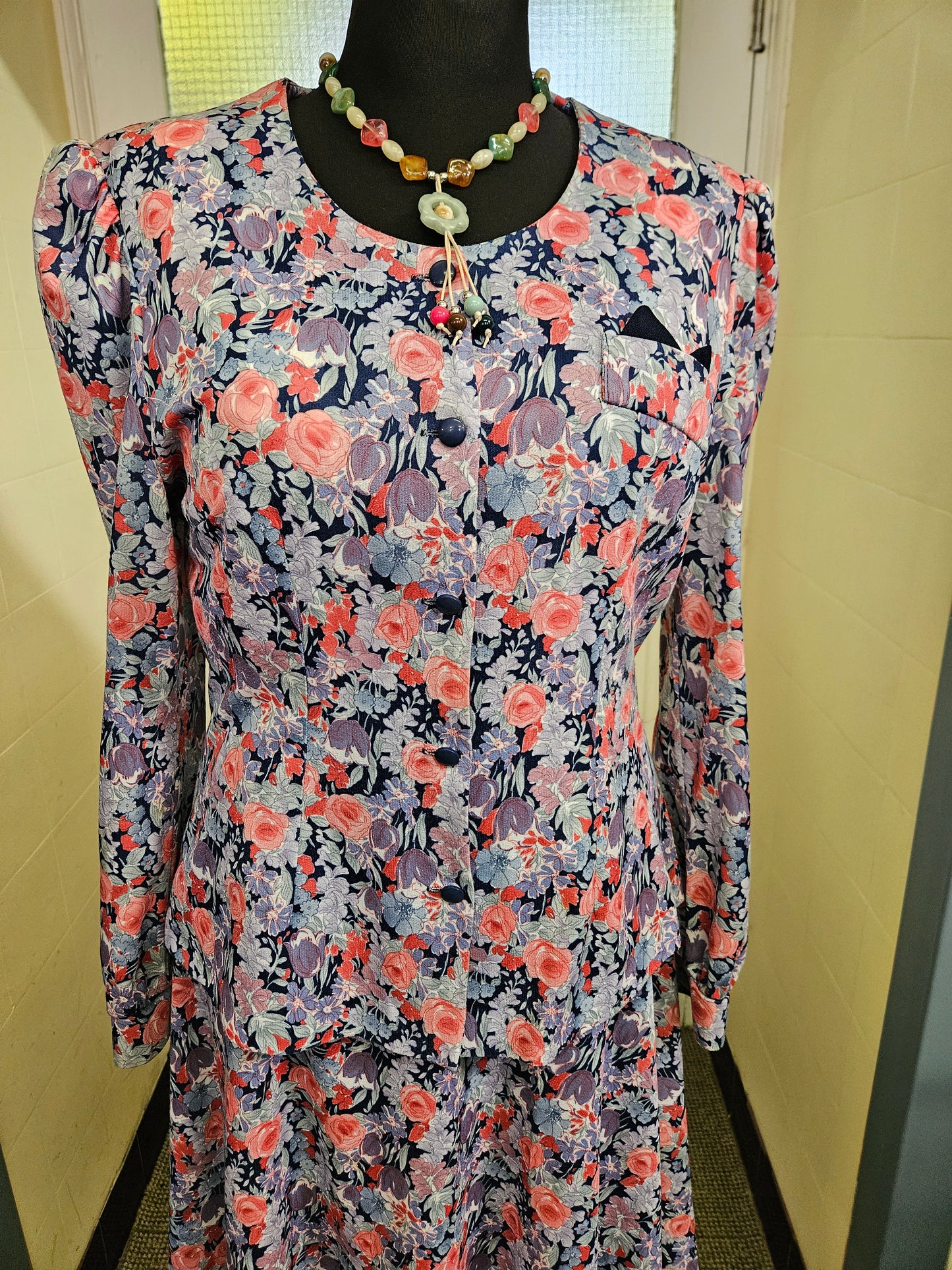 Vintage, flower print set, skirt+jacket, size M