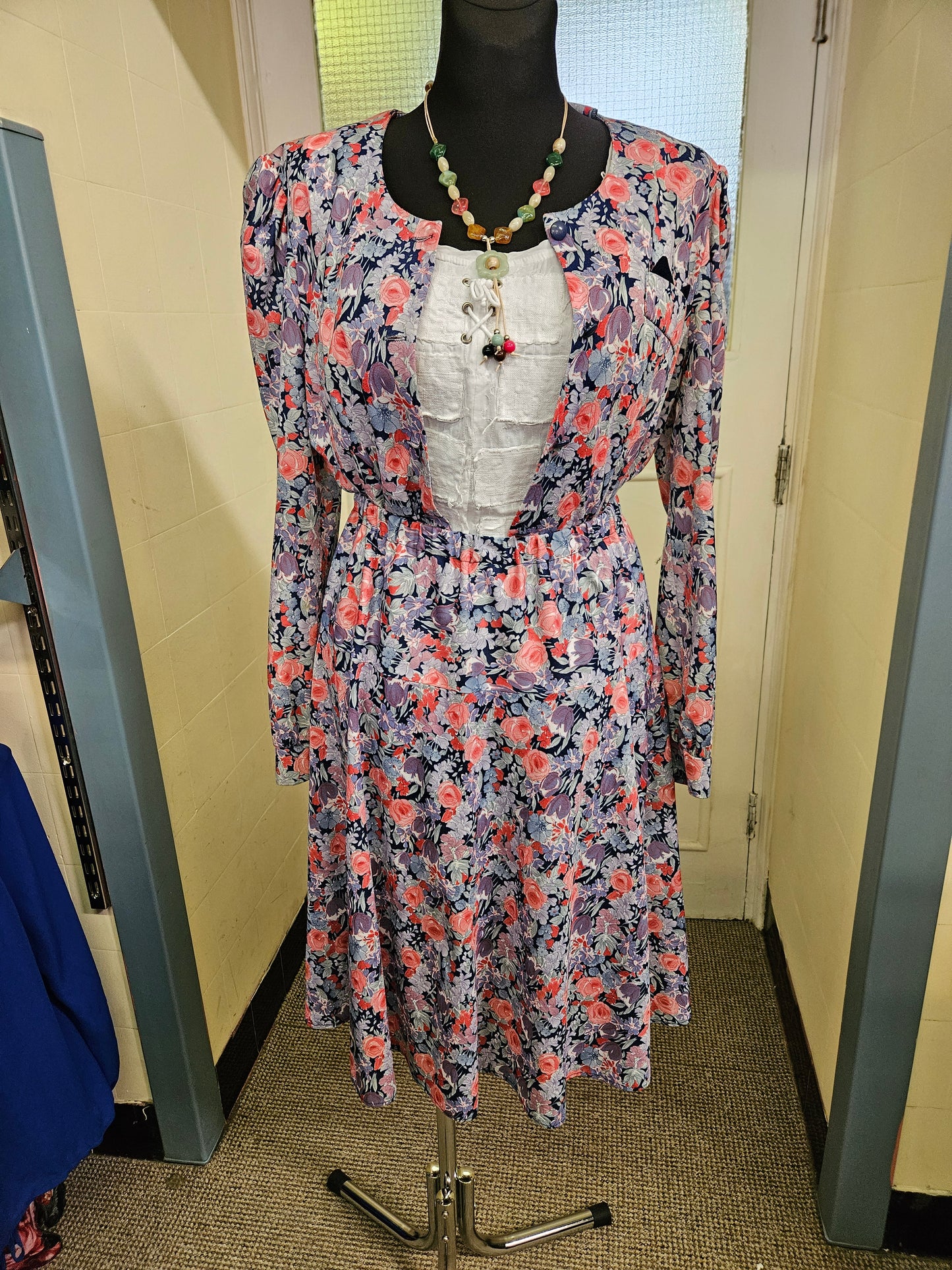 Vintage, flower print set, skirt+jacket, size M
