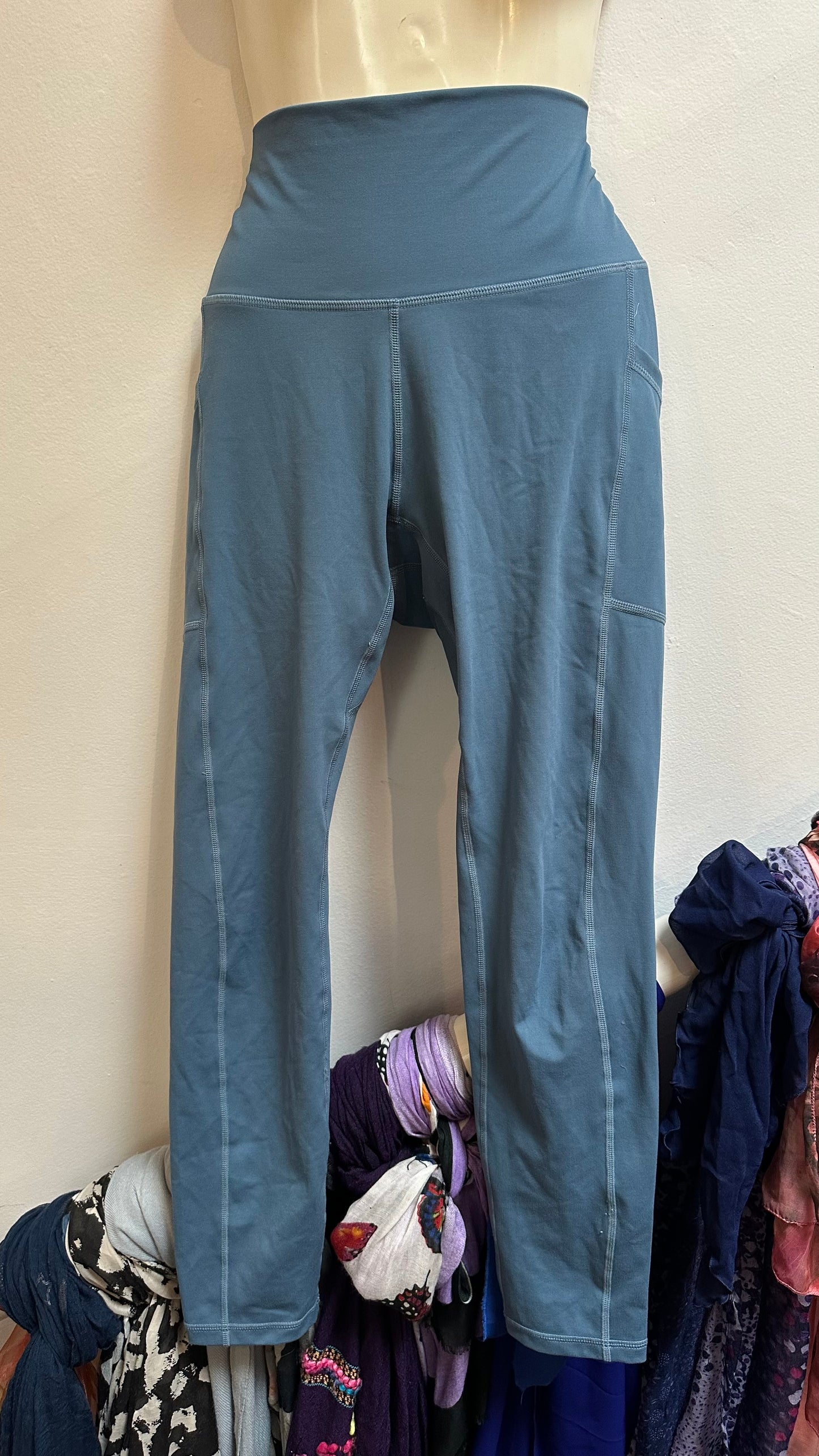 Colorful Koala Sports Leggings Size M