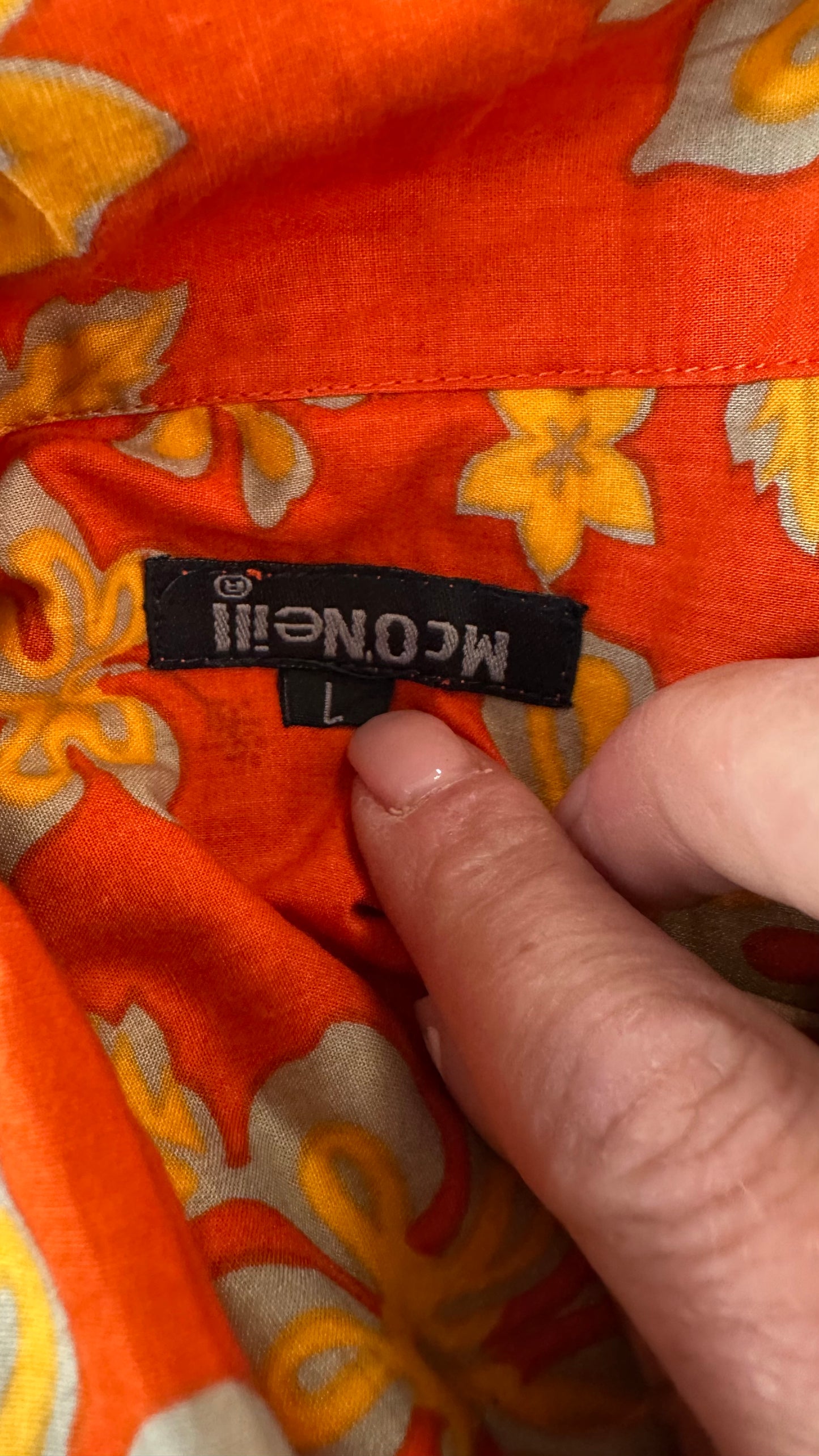 Orange Fliral Hawaii Shirt Size L 100% Cotton