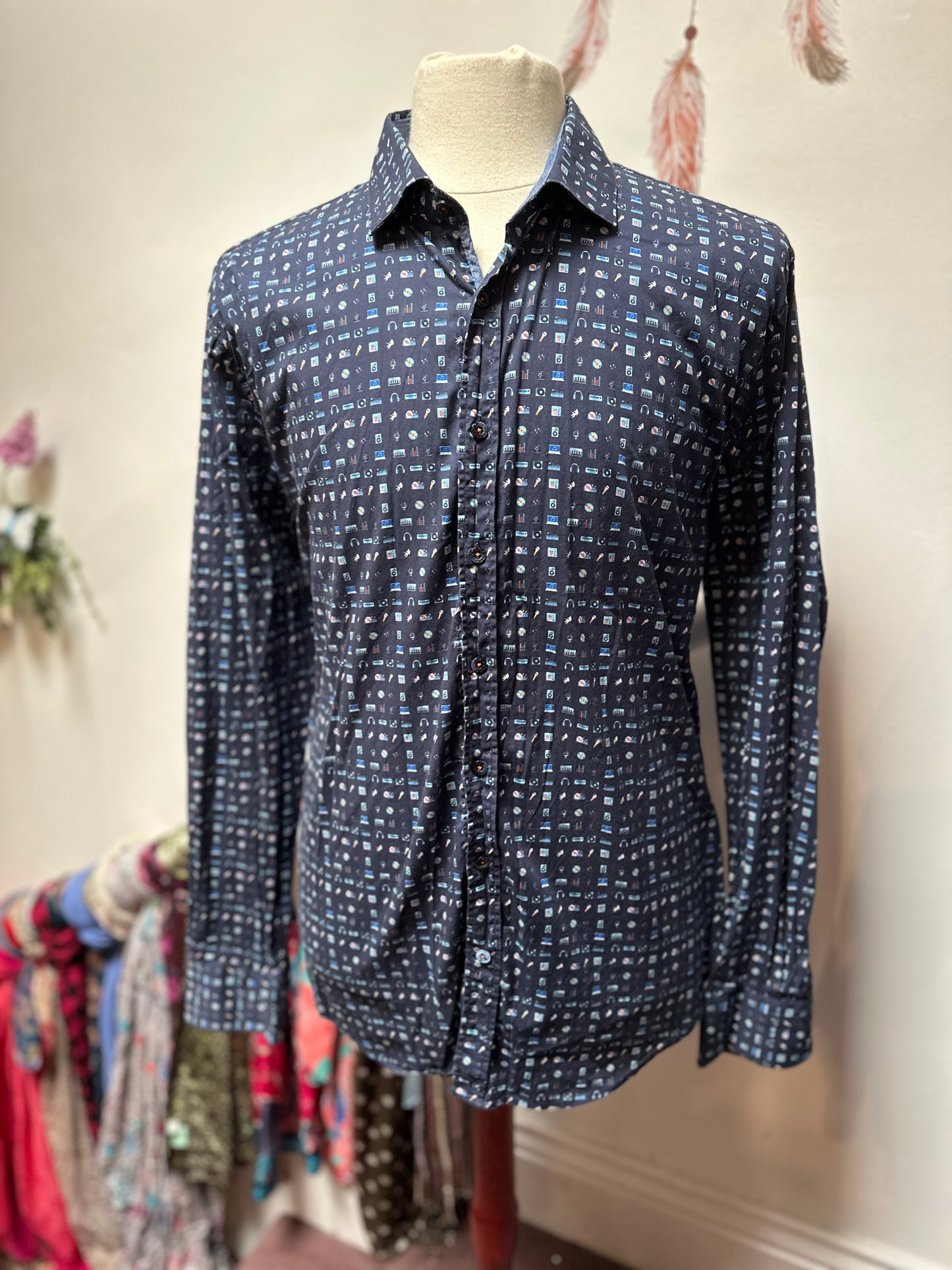 Designer A Fish Named Fred Musical Shirt Size XXL RRP €110
