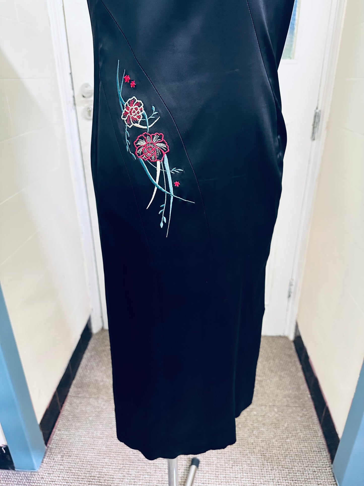 Karen Millen Vintage Thick Satin Geisha Dress, Size 14 but small fitting