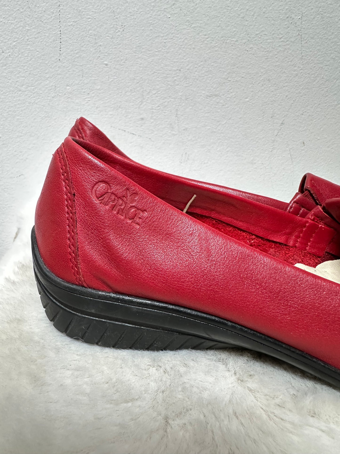 Caprice Super Soft Real Leather Red Flats, Size 5.5