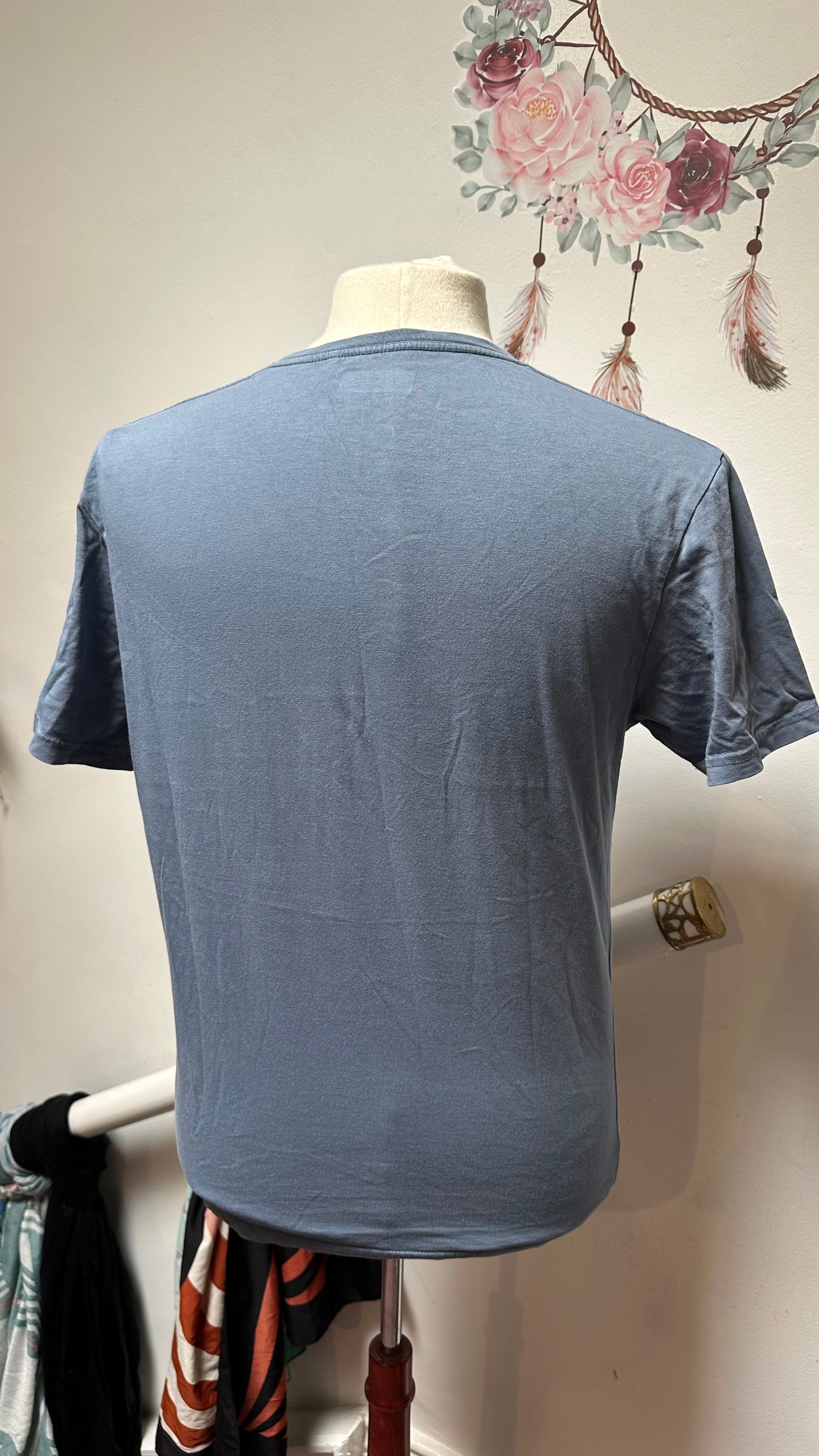 Columbia 98% Cotton Blue Tshirt Size M