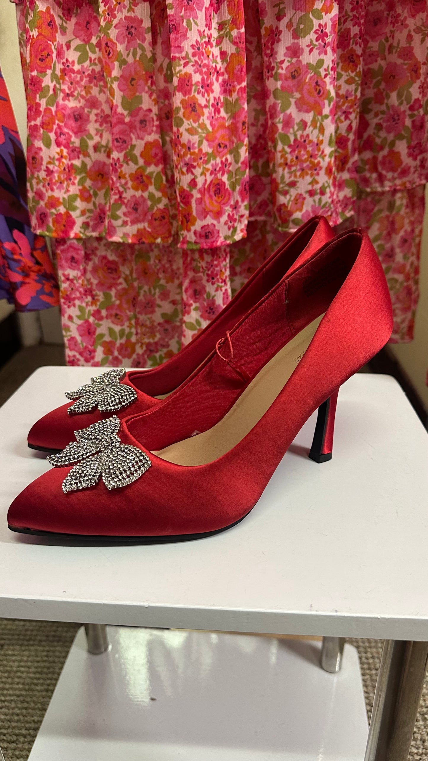 Dunnes Red Bow Sparkle Heels New without Tags Size 5