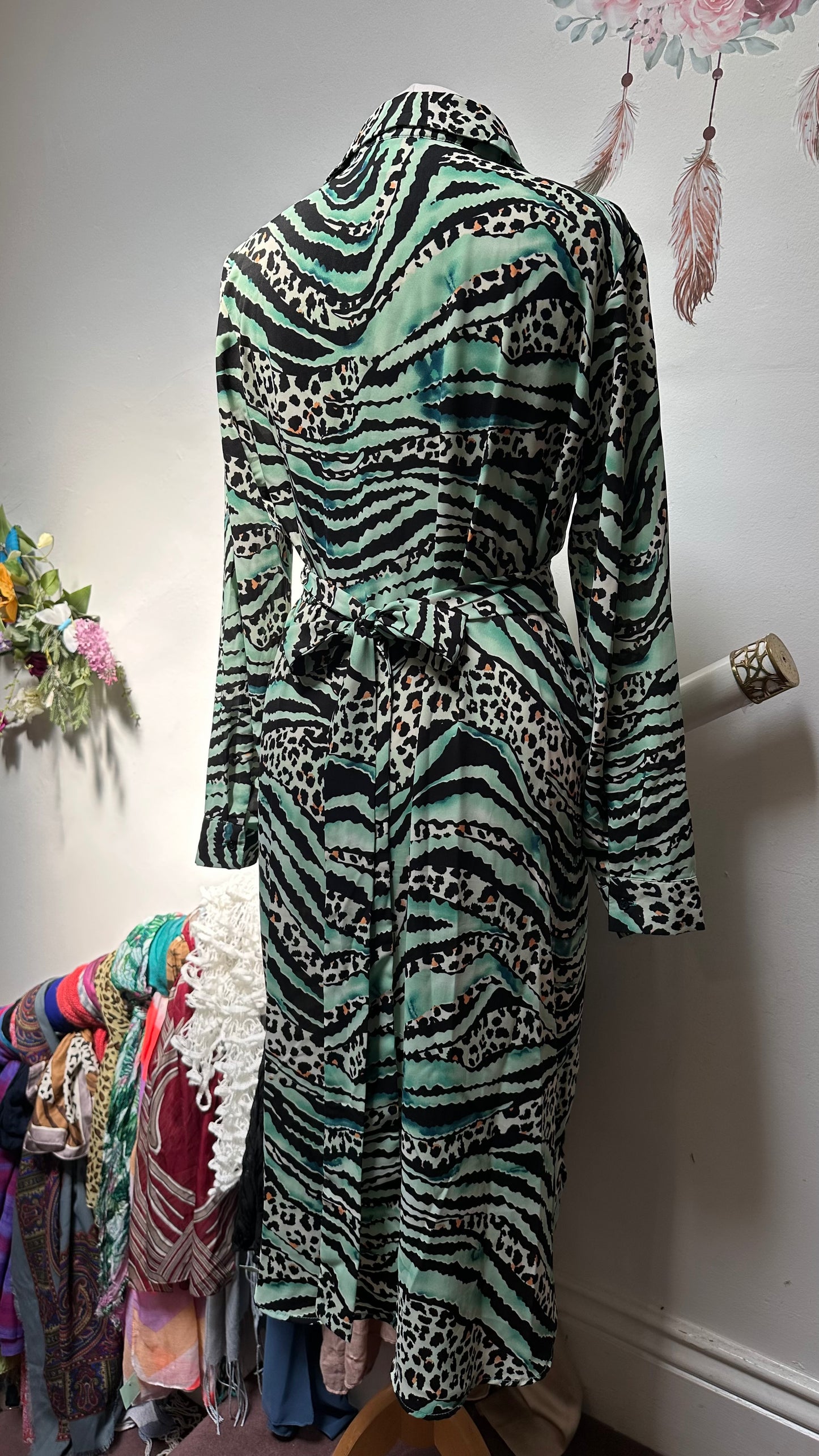 Kilky Mint/Black Dress Size M