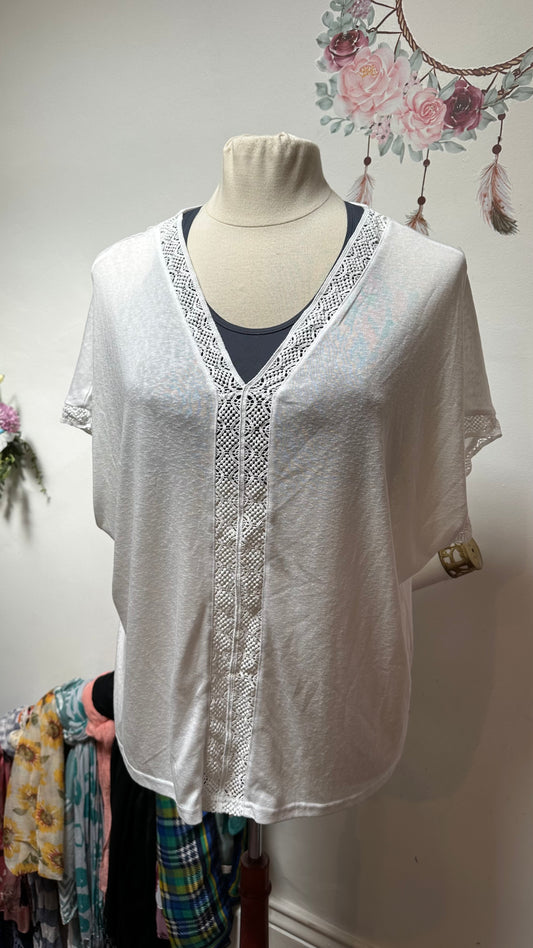 Dunnes White Top Size XXL