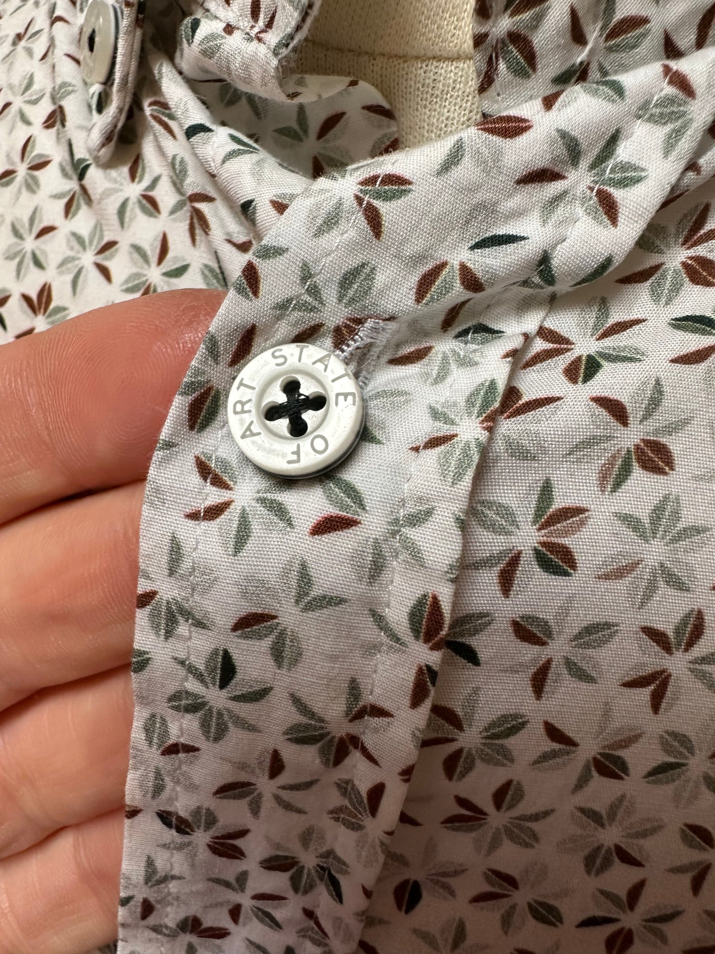 State of Art Shirt Size M