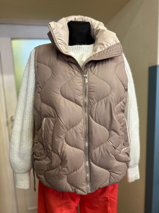 Pixie Daisy Beige Puffer Bodywarmer Size 10