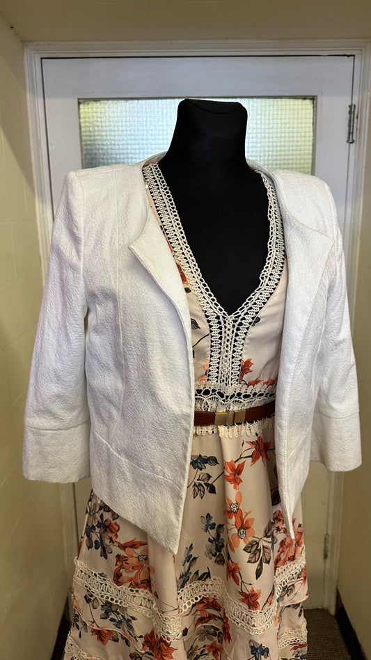 Comma White Dressy Bolero with Shoulder Pads Size 10