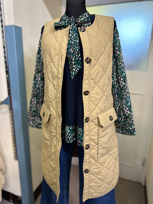 Vila Beige Gillet Size 12