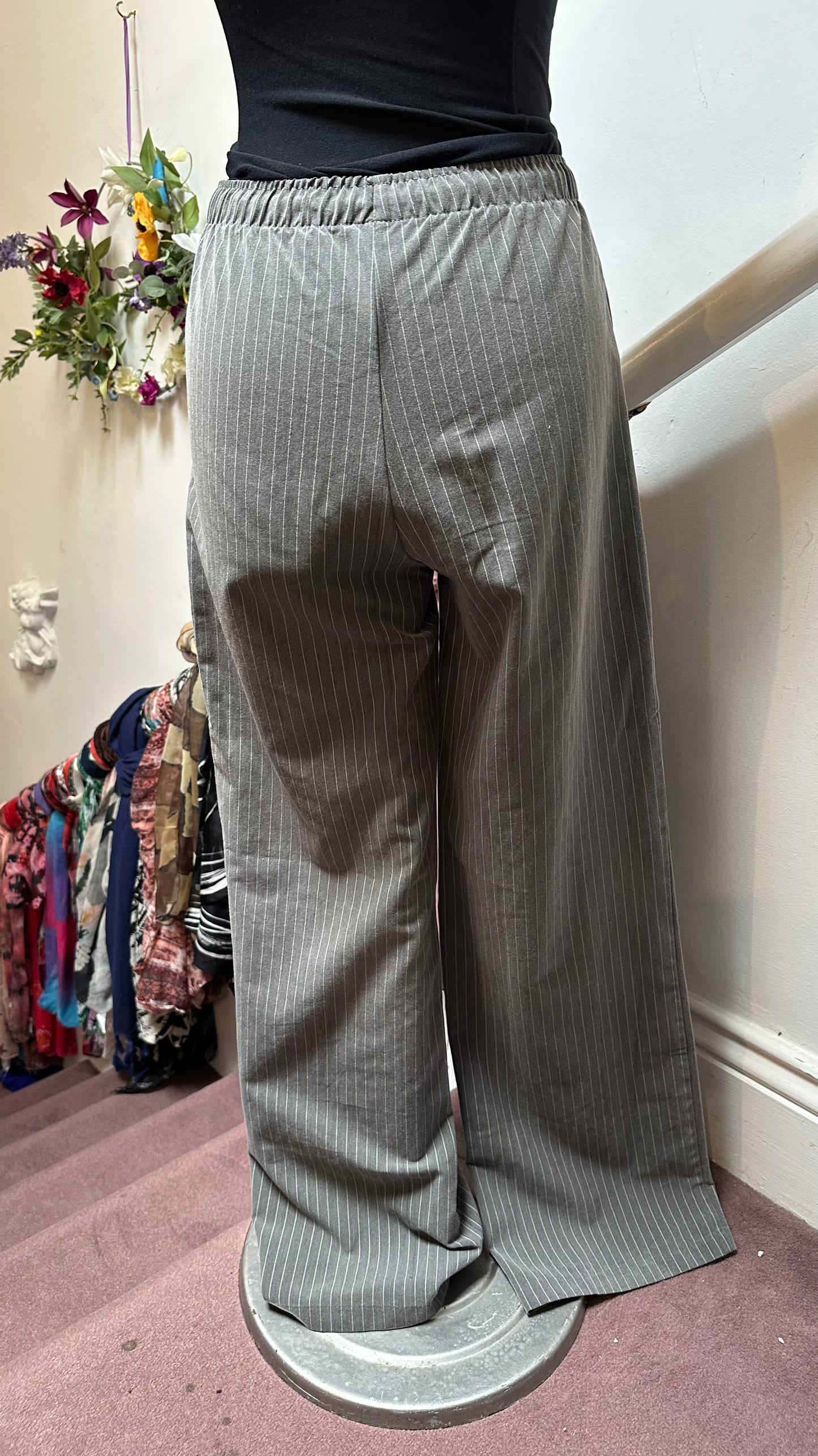 Stradivarius Grey Pinstriped Wide Leg Trousers Size XS