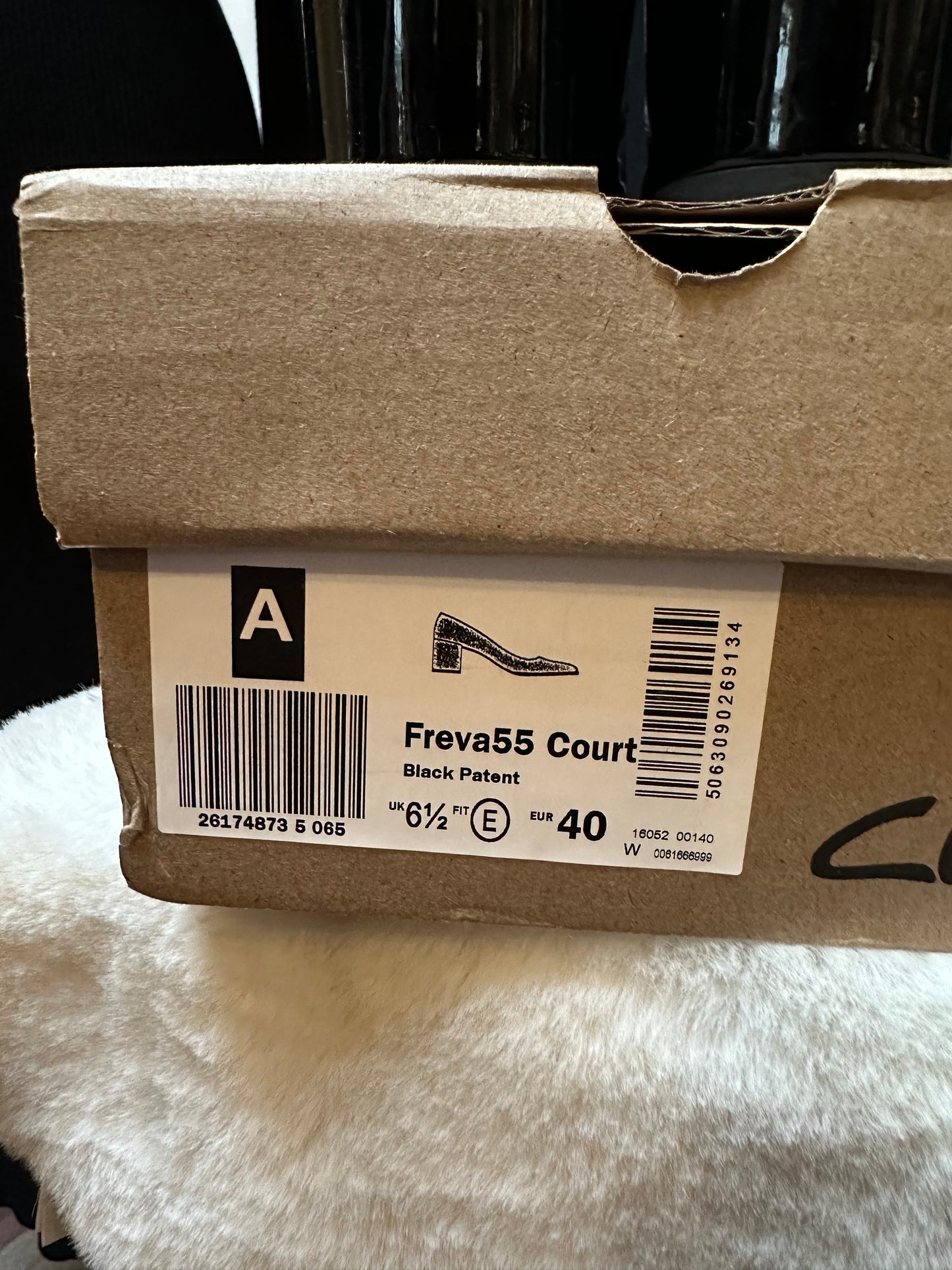 Clarks Patent Low Block Heel New with Box Size 6.5