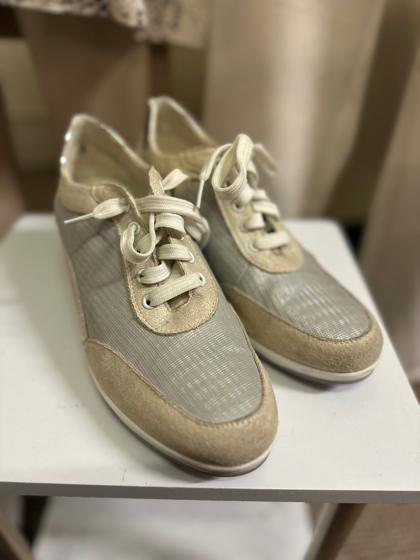 CHC Shoes Size 6.5 (Silver colour partly faded off one heel)