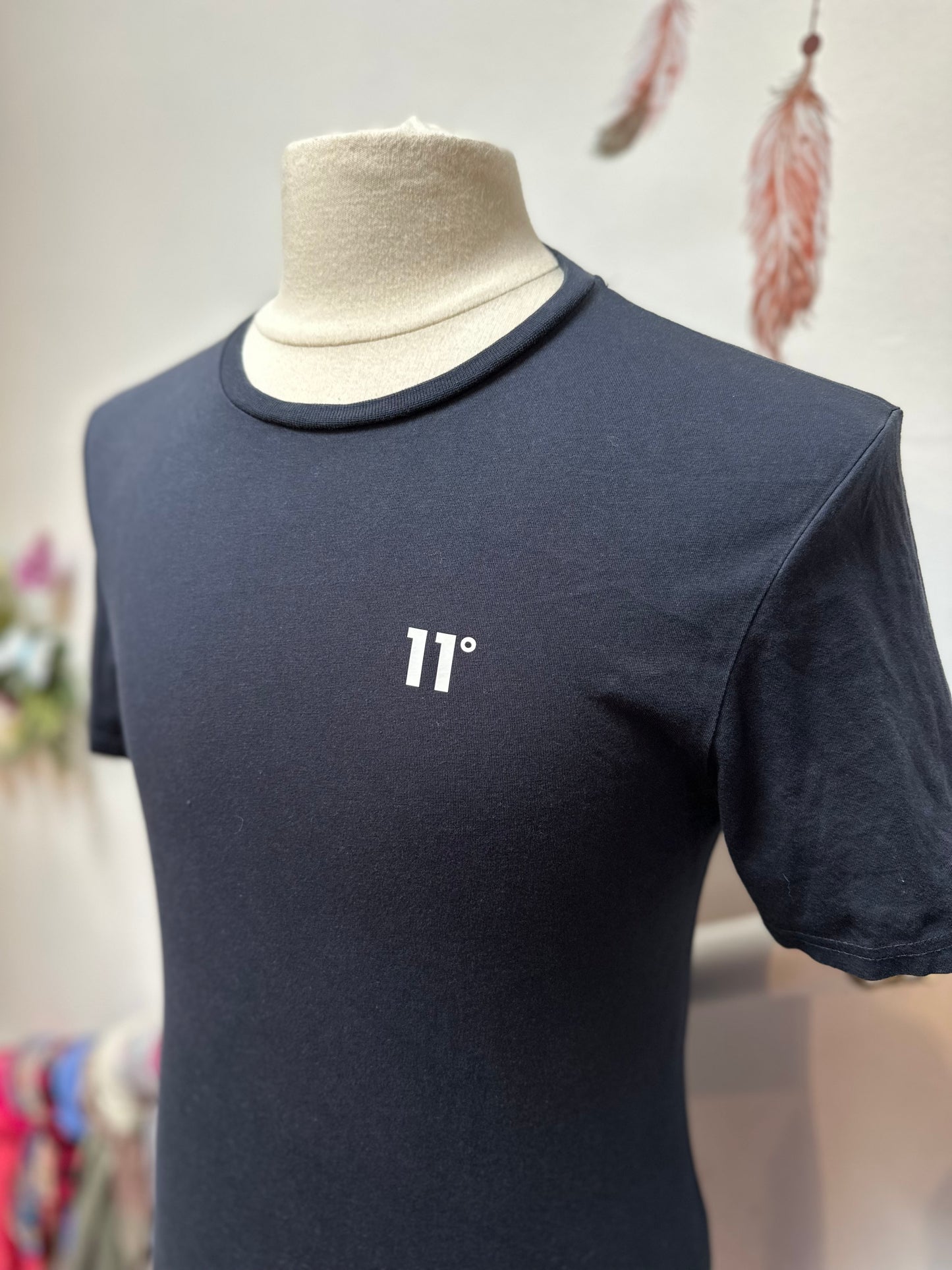 11 Degree Too Men’s Size S
