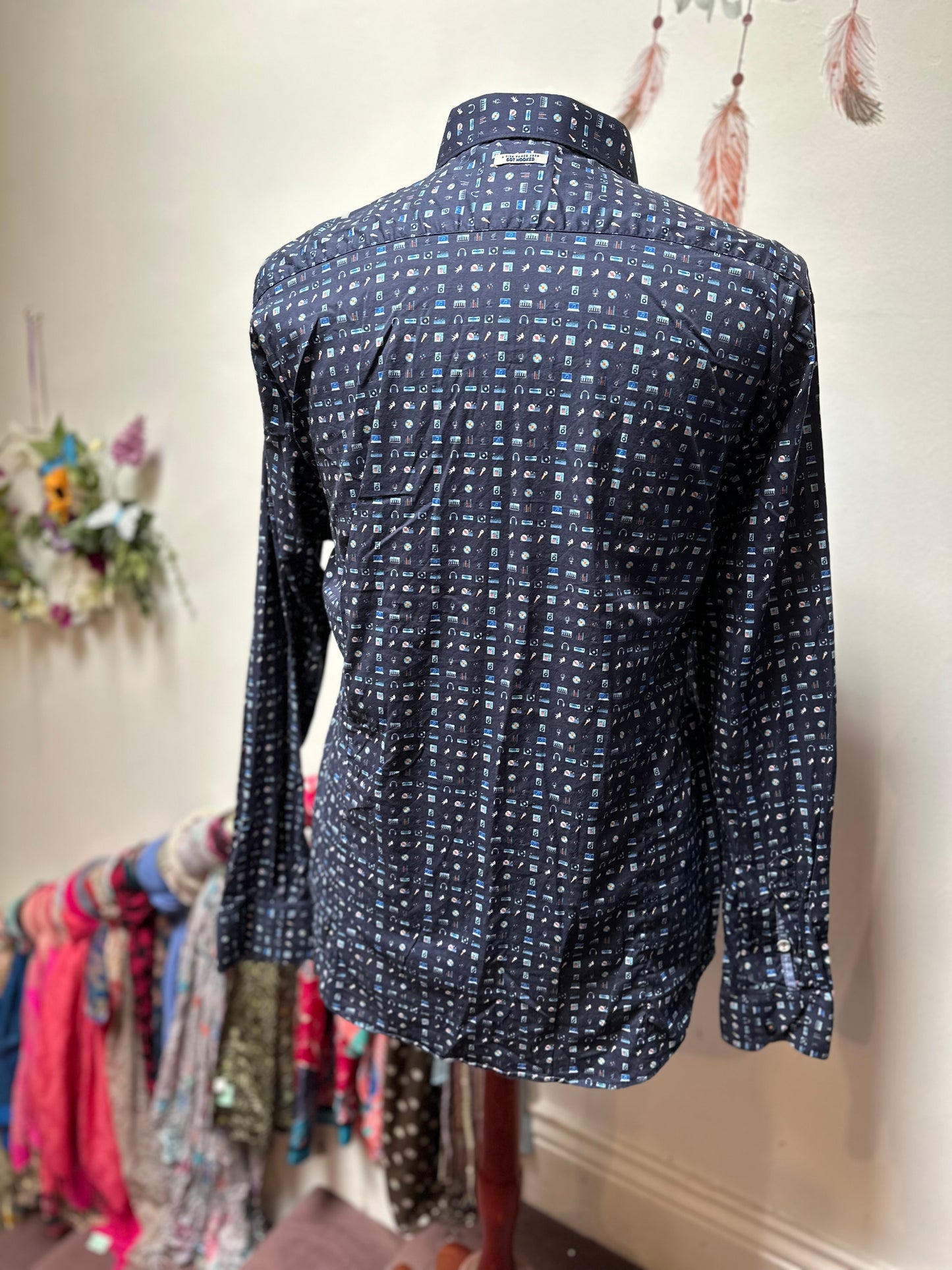 Designer A Fish Named Fred Musical Shirt Size XXL RRP €110