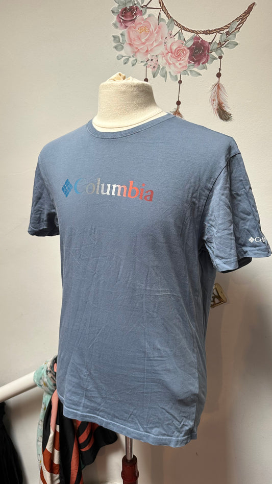 Columbia 98% Cotton Blue Tshirt Size M