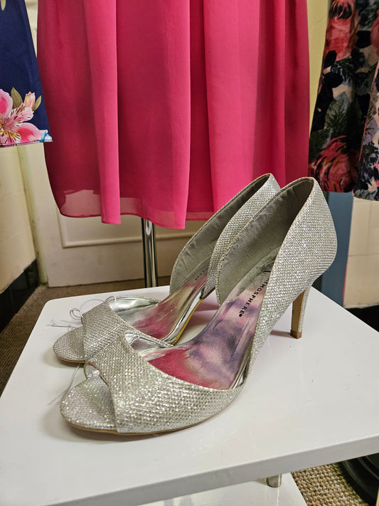 Atmosphere,silver,glittery heels,size 7