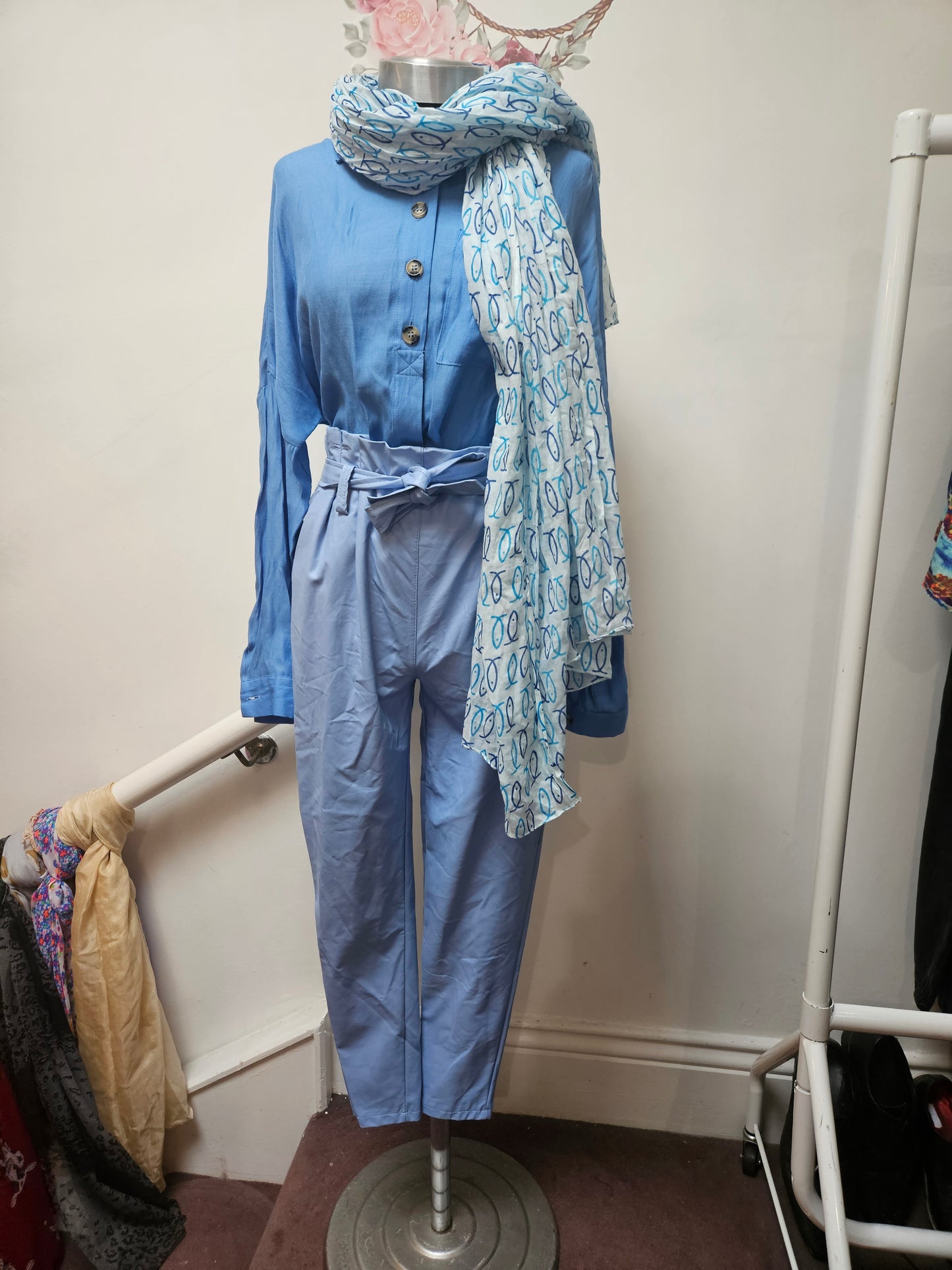 Lokita Milano, new,powder blue trousers,size L, rrp 39.99€