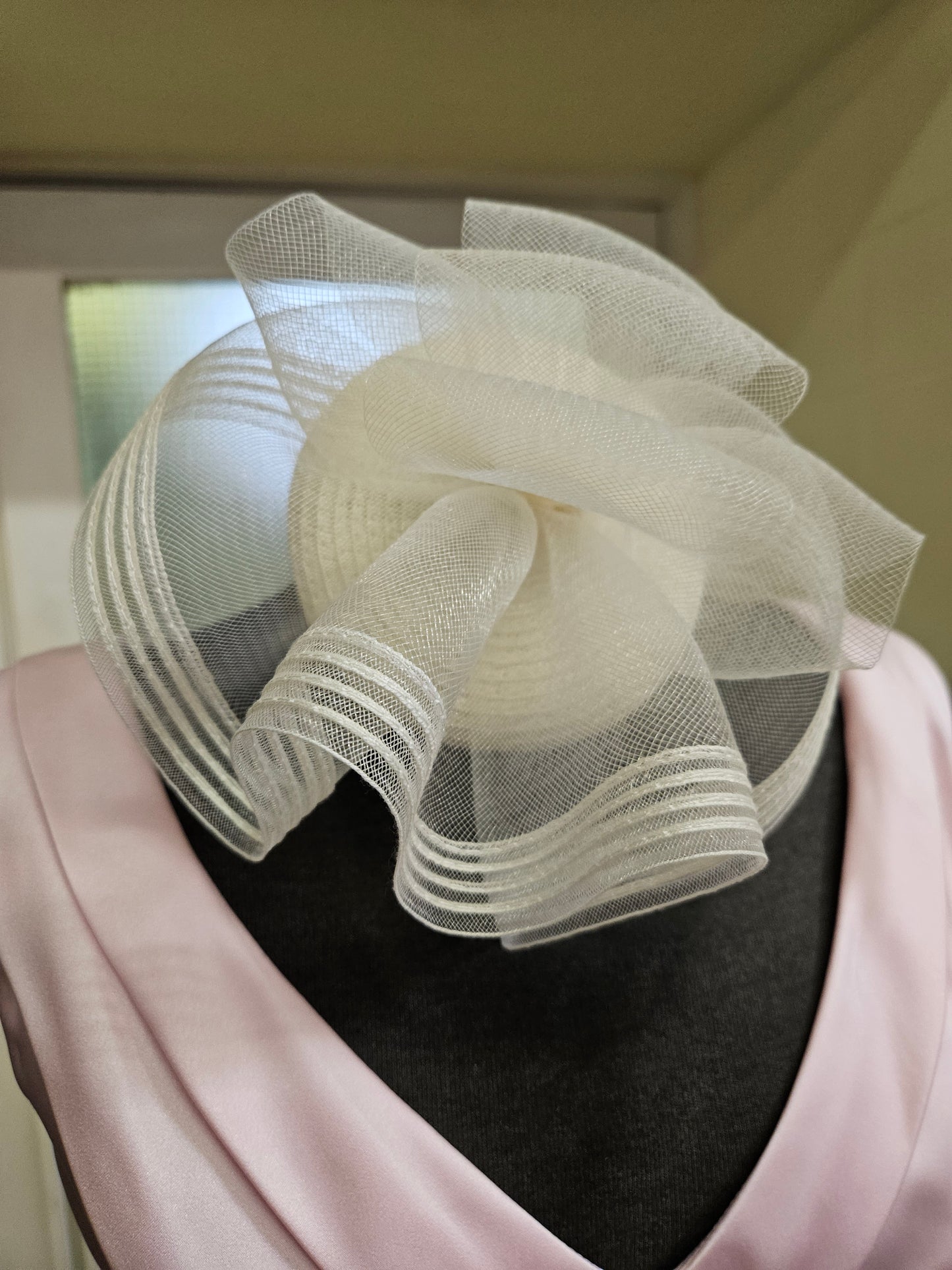 Head piece, off white colour